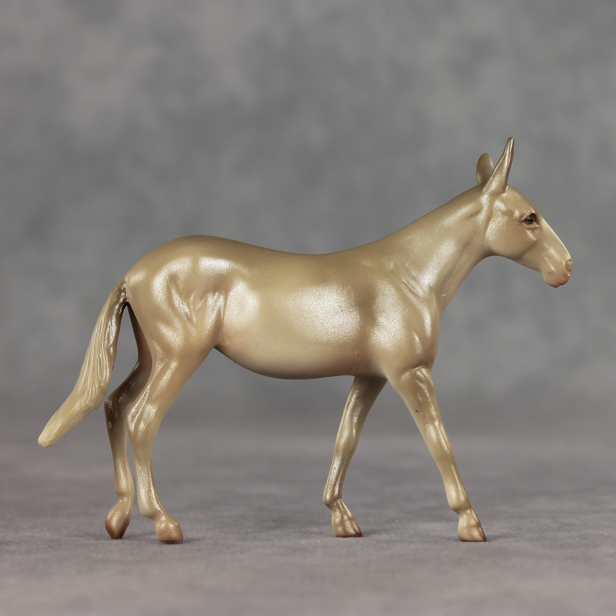Magnolia LE-5 Chip Mule by Julie Keim May $99 Chips
