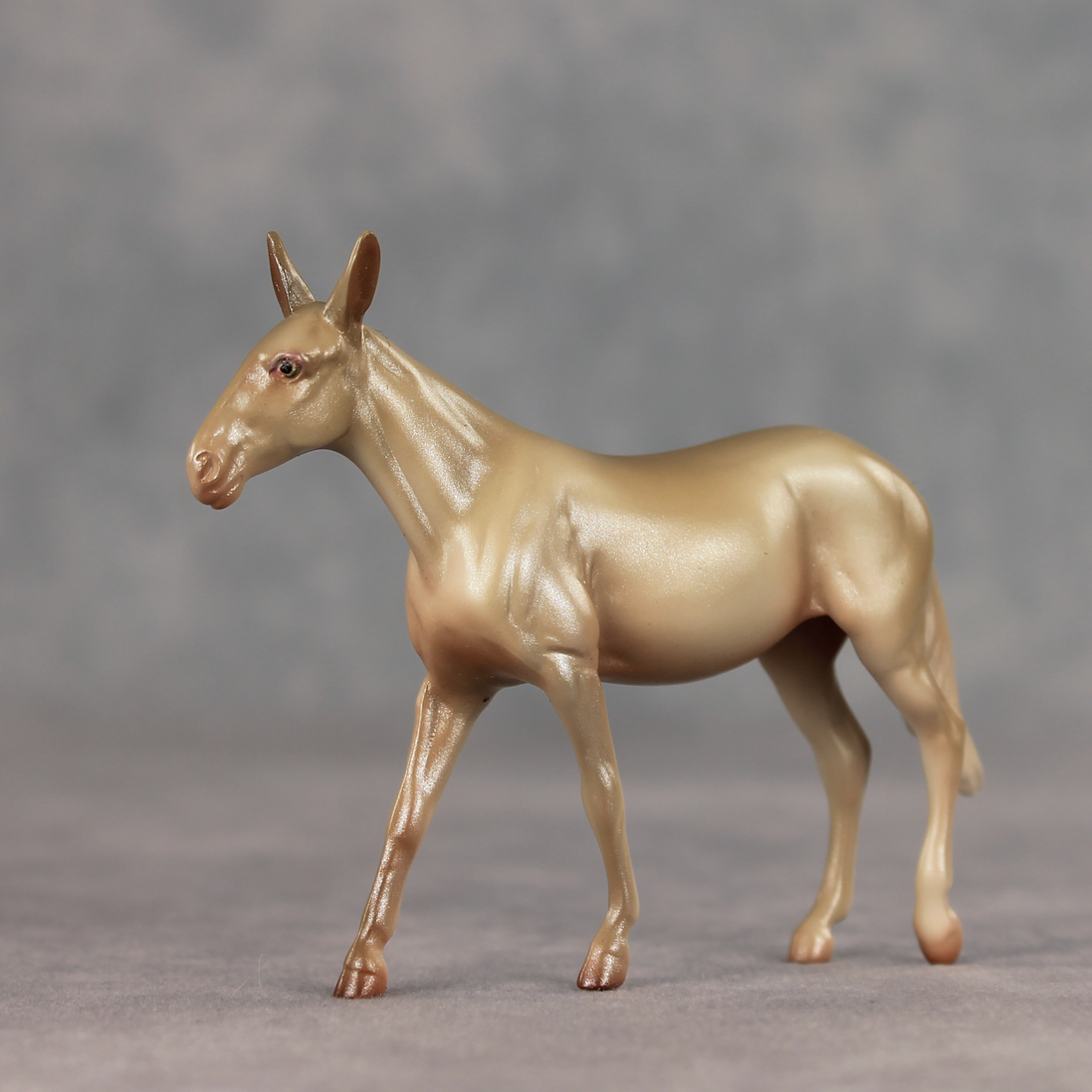 Magnolia LE-5 Chip Mule by Julie Keim May $99 Chips