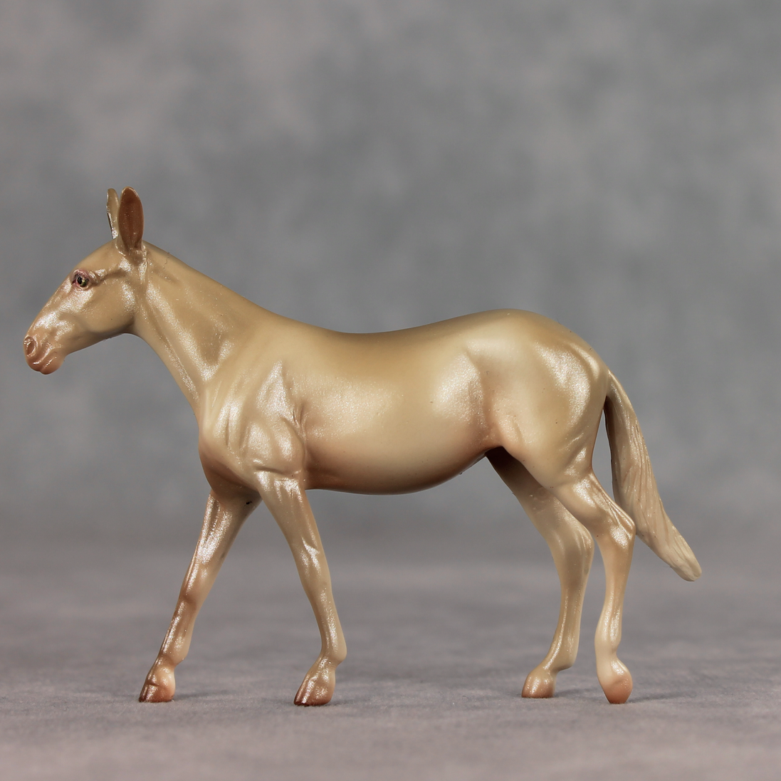 Magnolia LE-5 Chip Mule by Julie Keim May $99 Chips