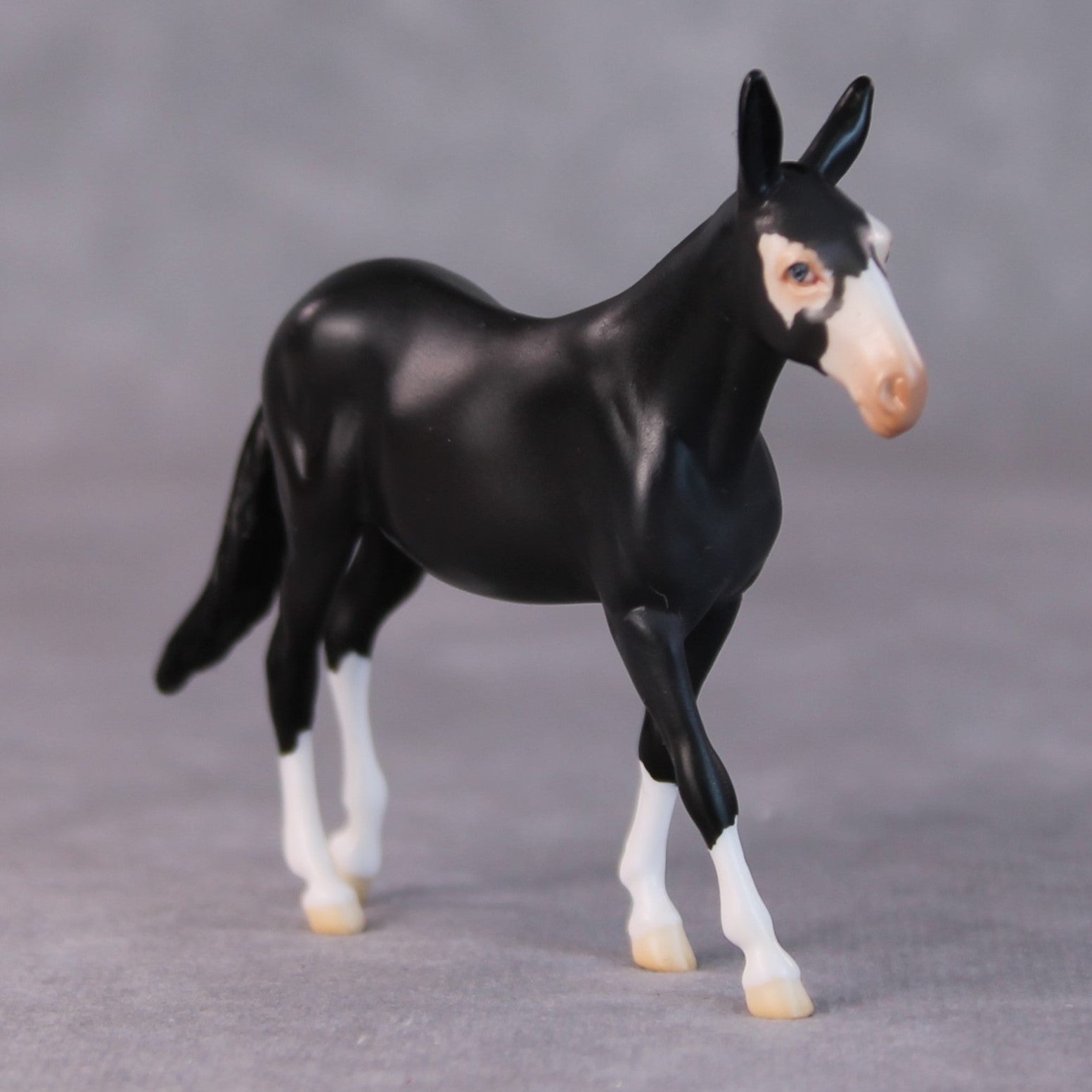 Sarah OOAK Dark Grey Pinto Deco Mule Chip by Jamie Adamson HS24