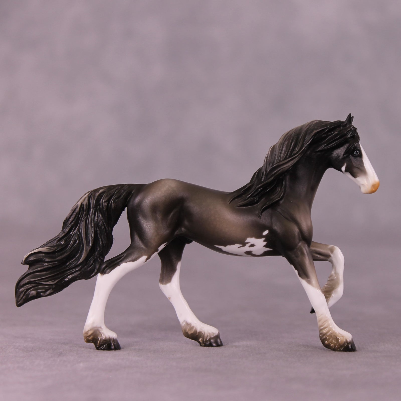 "Asa" OOAK Friesian Chip by Kike Duarte EQ25