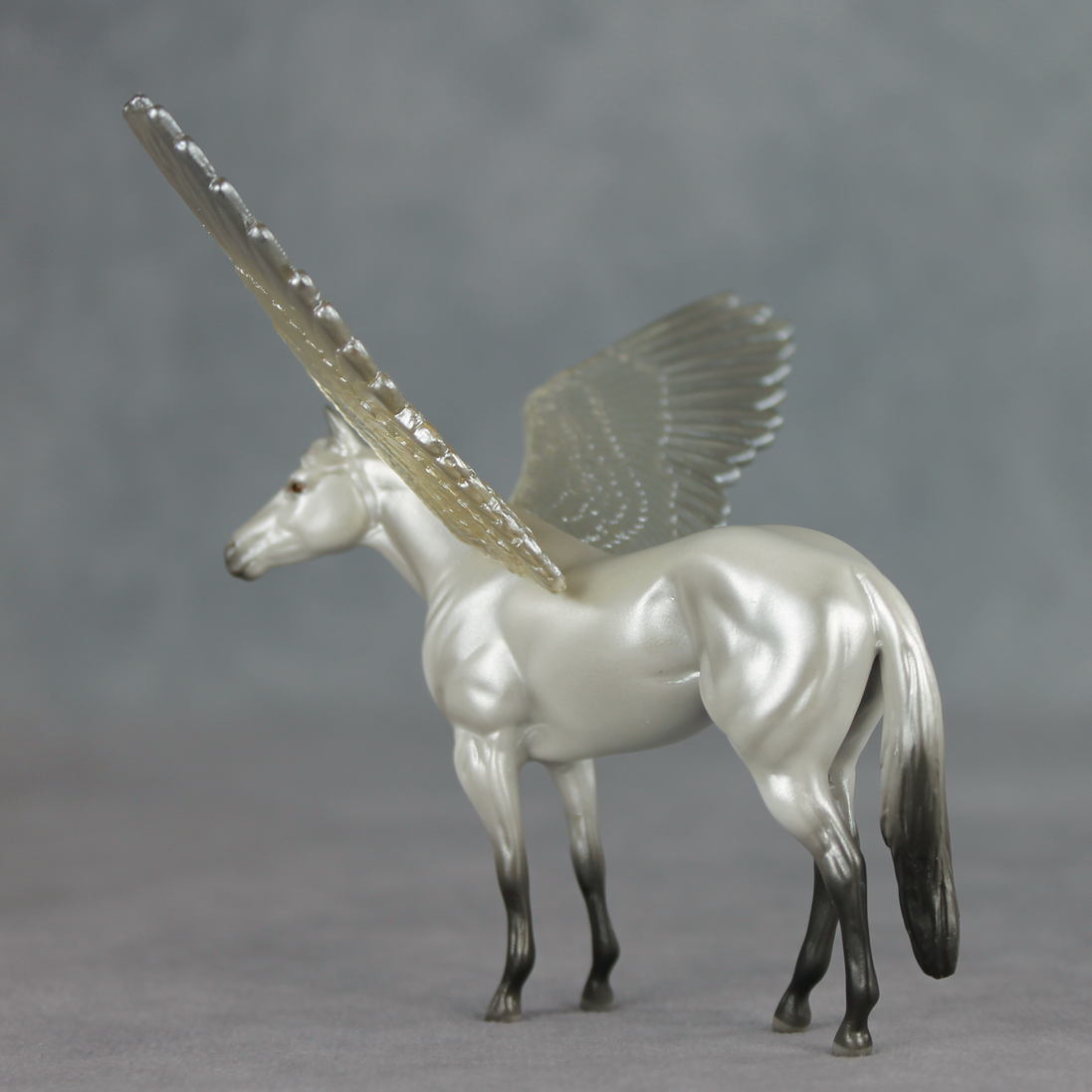 Fabian FCM LE-2 FCM Chip Stock Horse by Angela Marleau FTF26