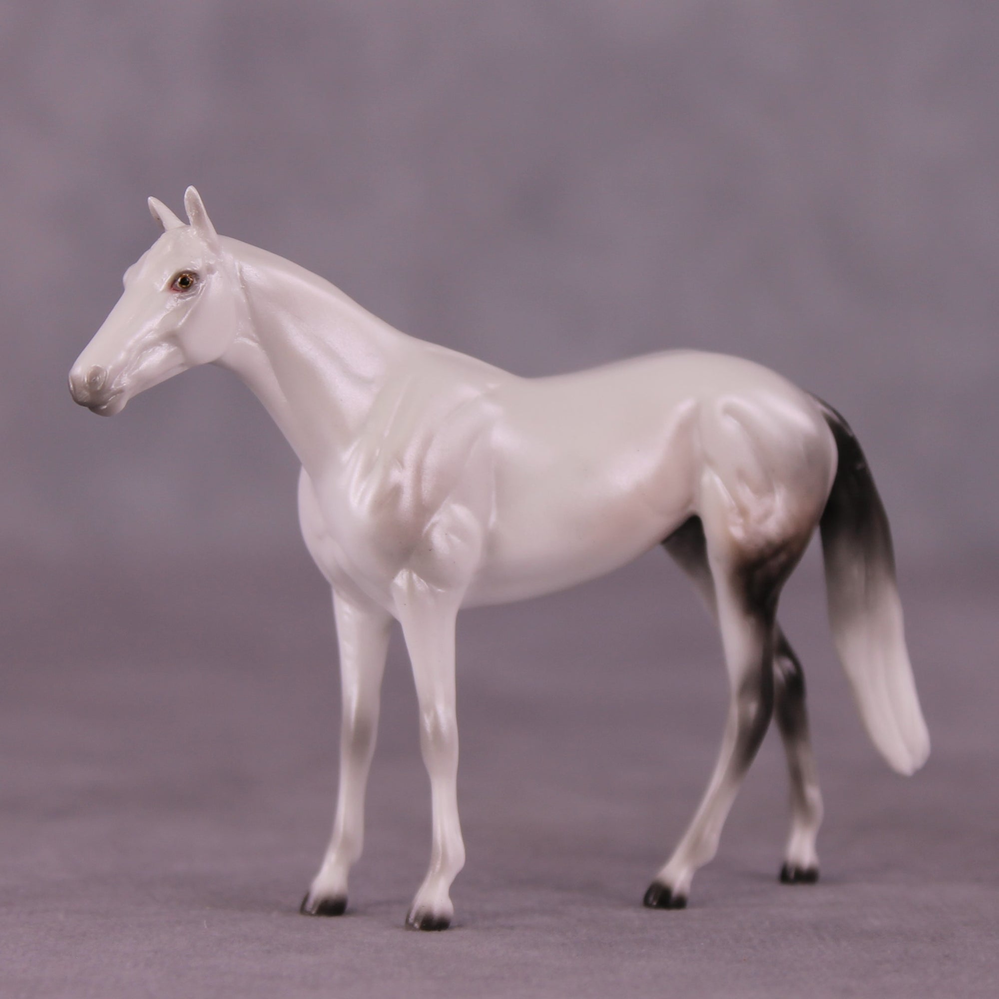 Stone Horses Midsummer Celebration Surprise Chips: The Thoroughbred Chips Grab Bags by Ellen Robbins SCD25