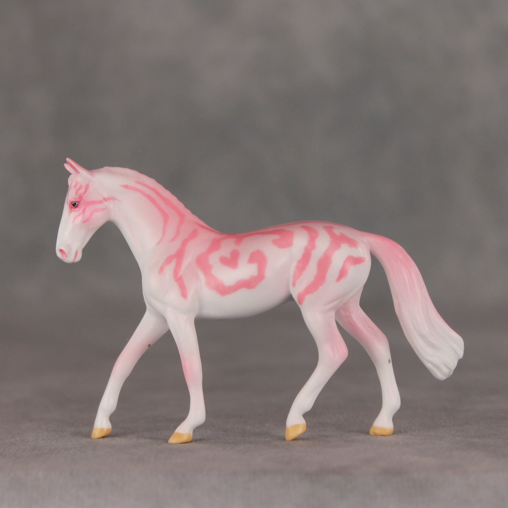 Inside Scoop OOAK Chip Warmblood by Jess Hamill VV26
