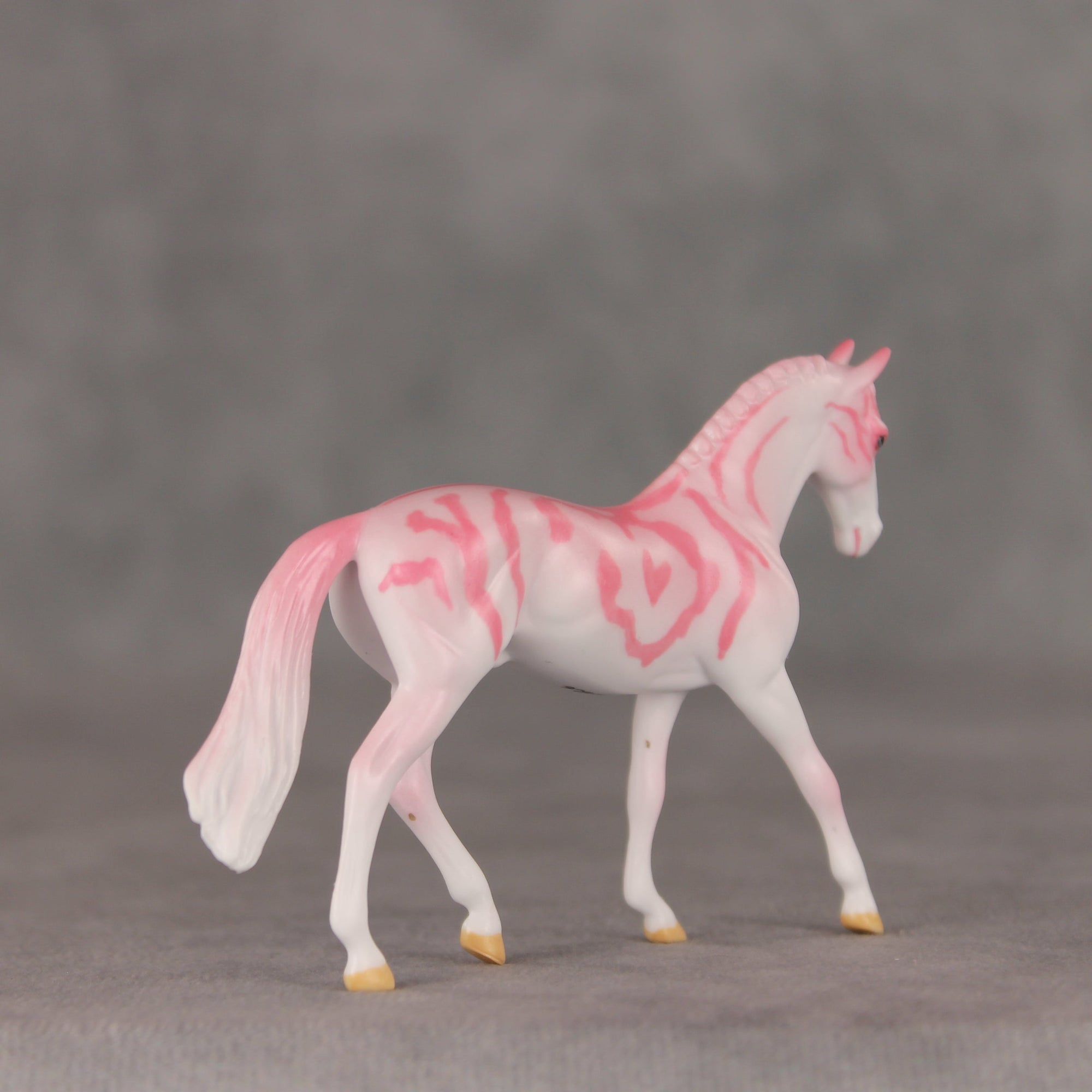 Inside Scoop OOAK Chip Warmblood by Jess Hamill VV26