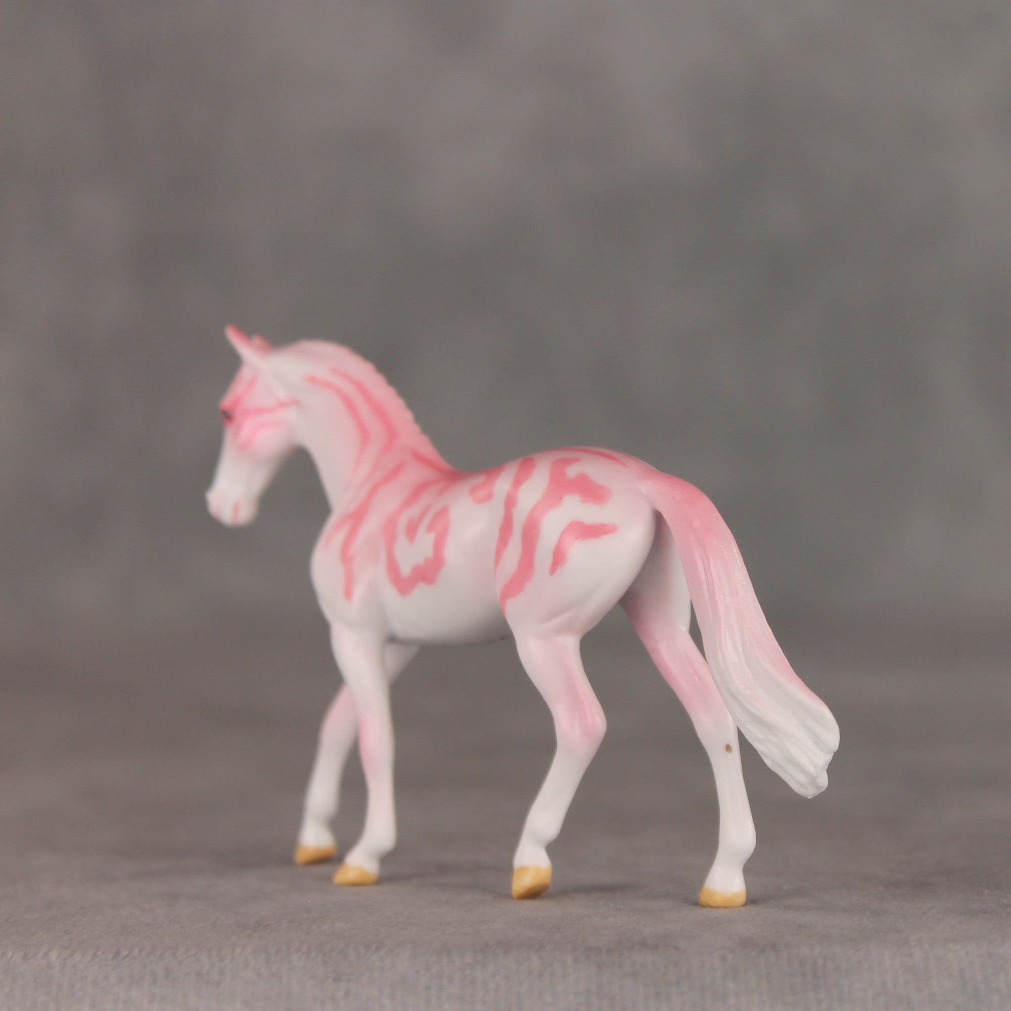 Inside Scoop OOAK Chip Warmblood by Jess Hamill VV26