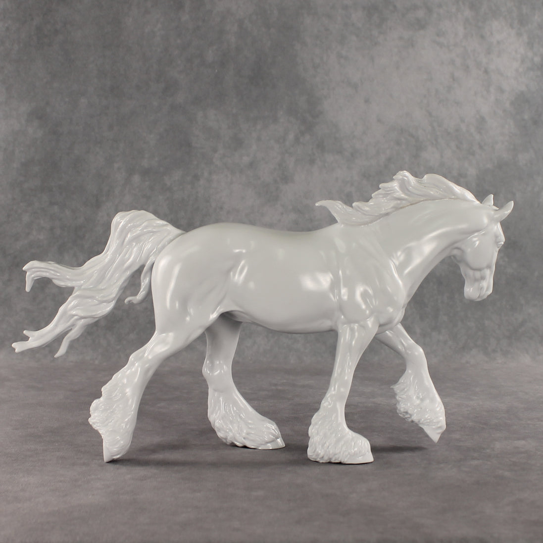 Design-A-Horse NEW FCM Irish Cob April Release DAH26 PM02613