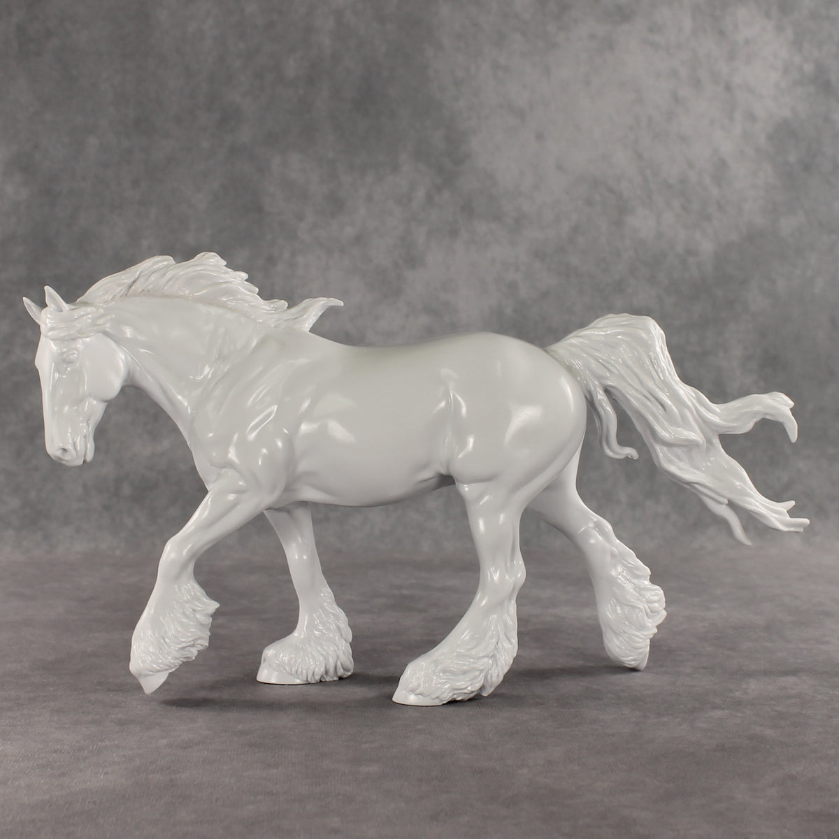 Design-A-Horse NEW FCM Irish Cob April Release DAH26 PM02613