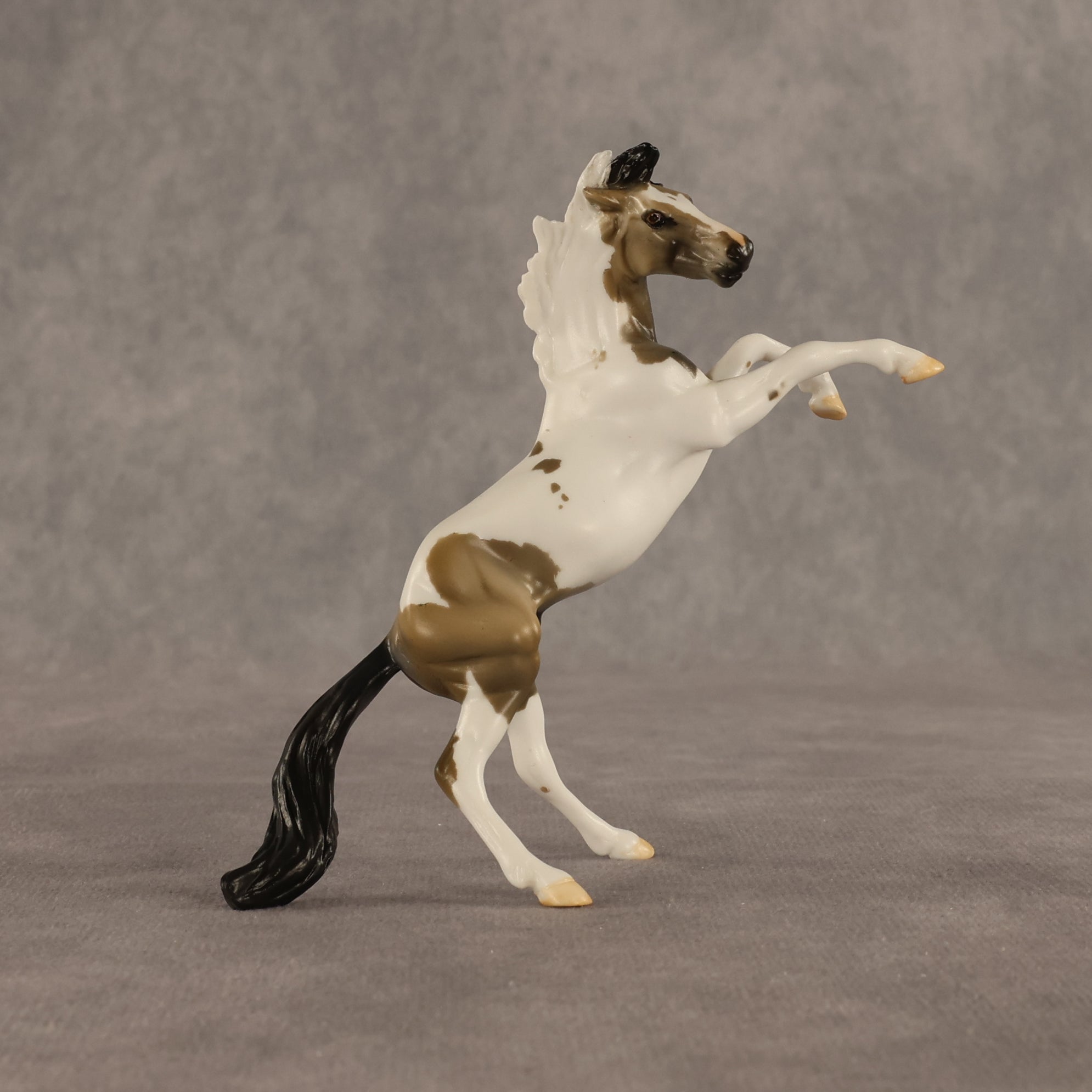 Jamboree OOAK Chip Mustang by Dawn Quick SHCF26