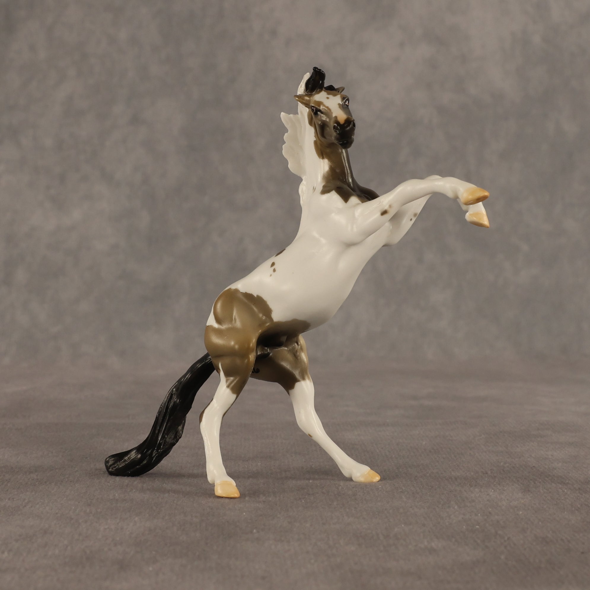 Jamboree OOAK Chip Mustang by Dawn Quick SHCF26