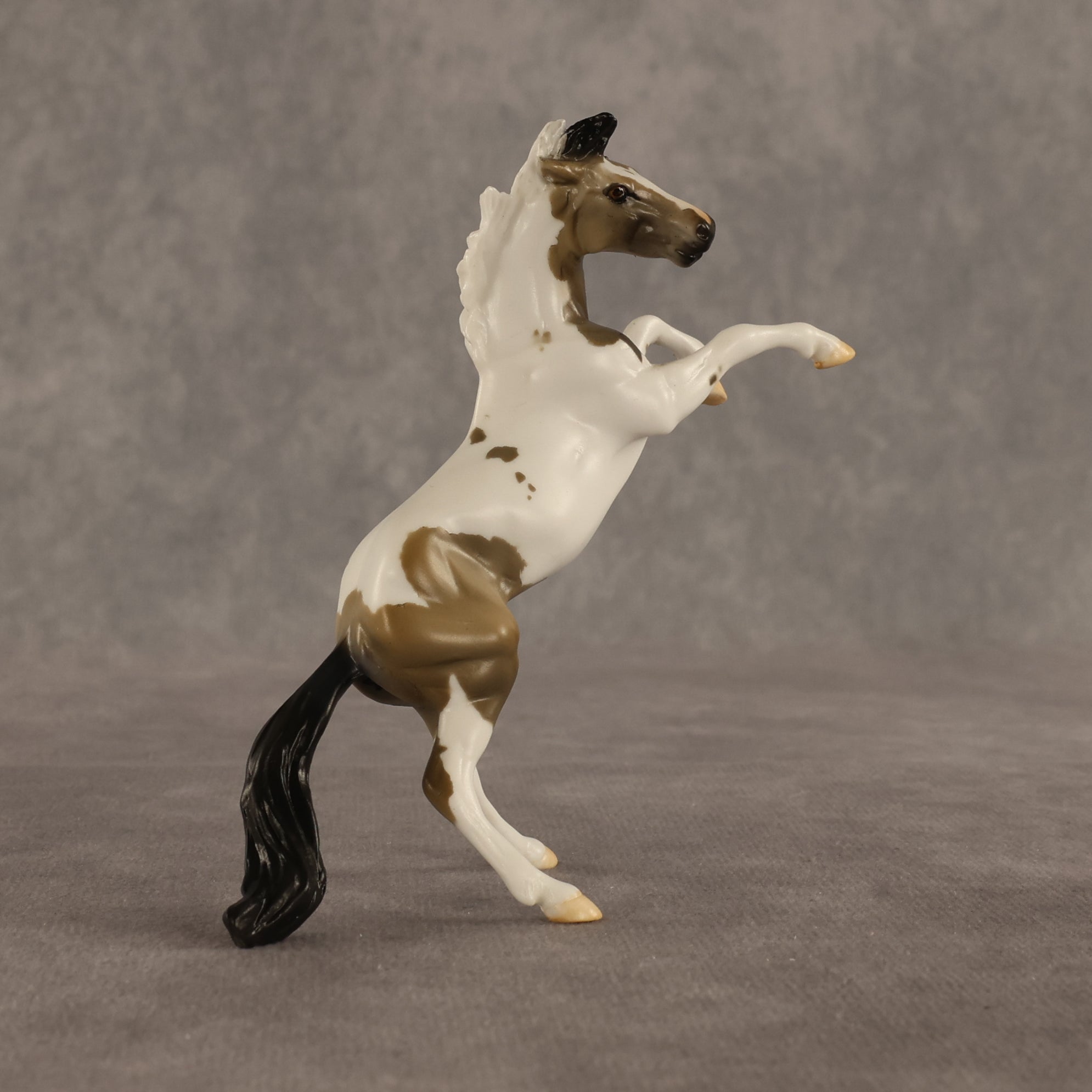 Jamboree OOAK Chip Mustang by Dawn Quick SHCF26