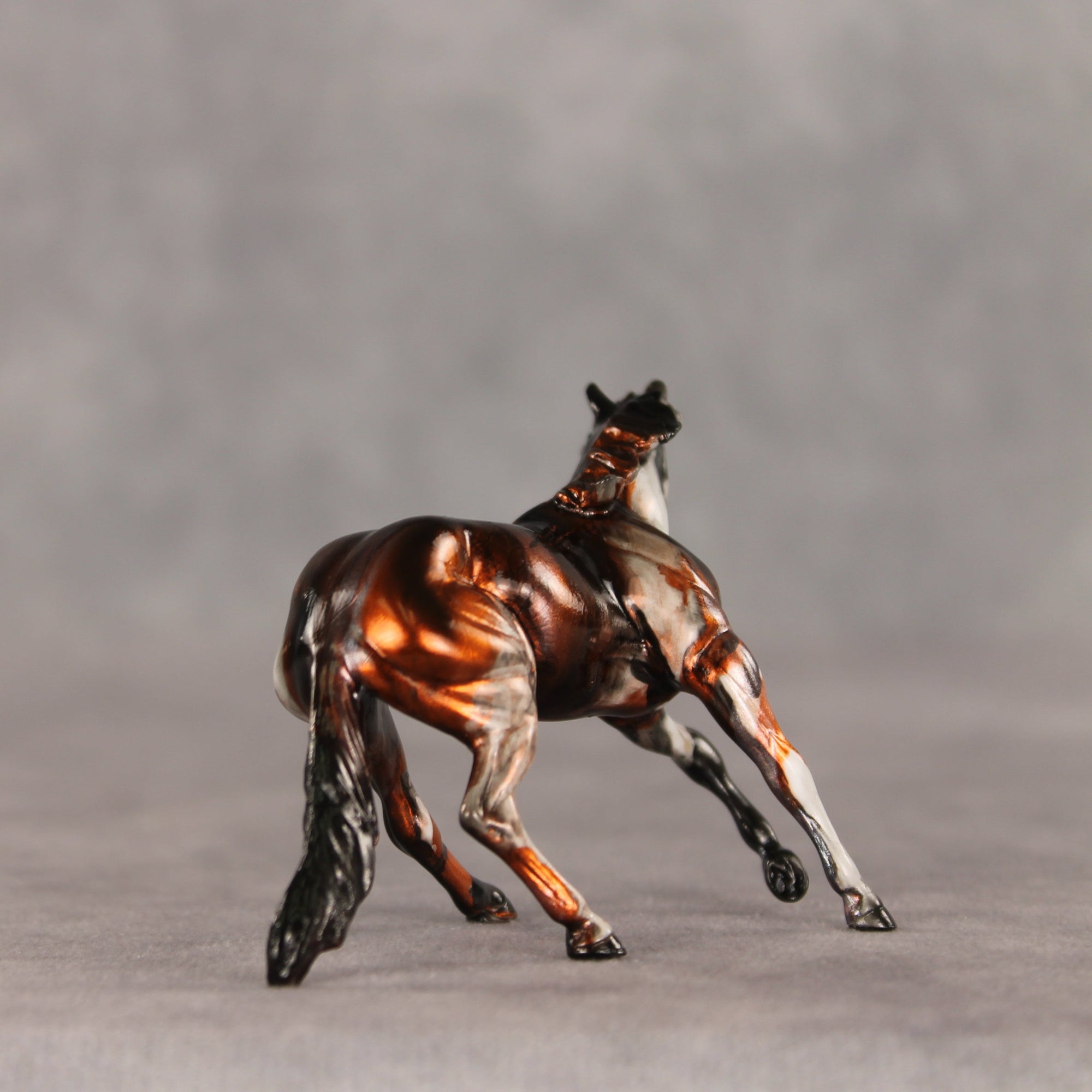 Jinkx OOAK Chip Cutting Horse by Julie Keim VV26