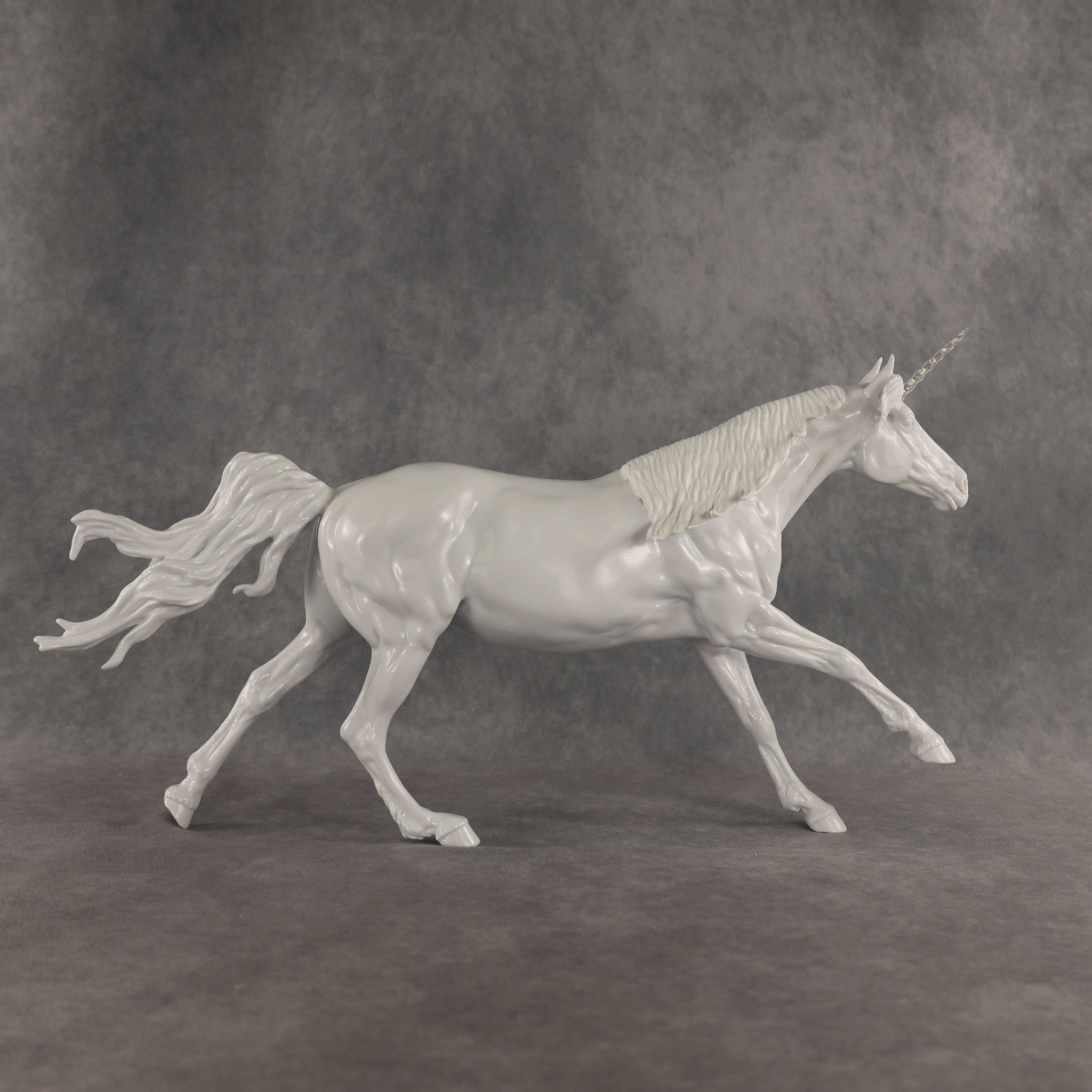 April Special Design-A-Horse FCM Volo SDAH26