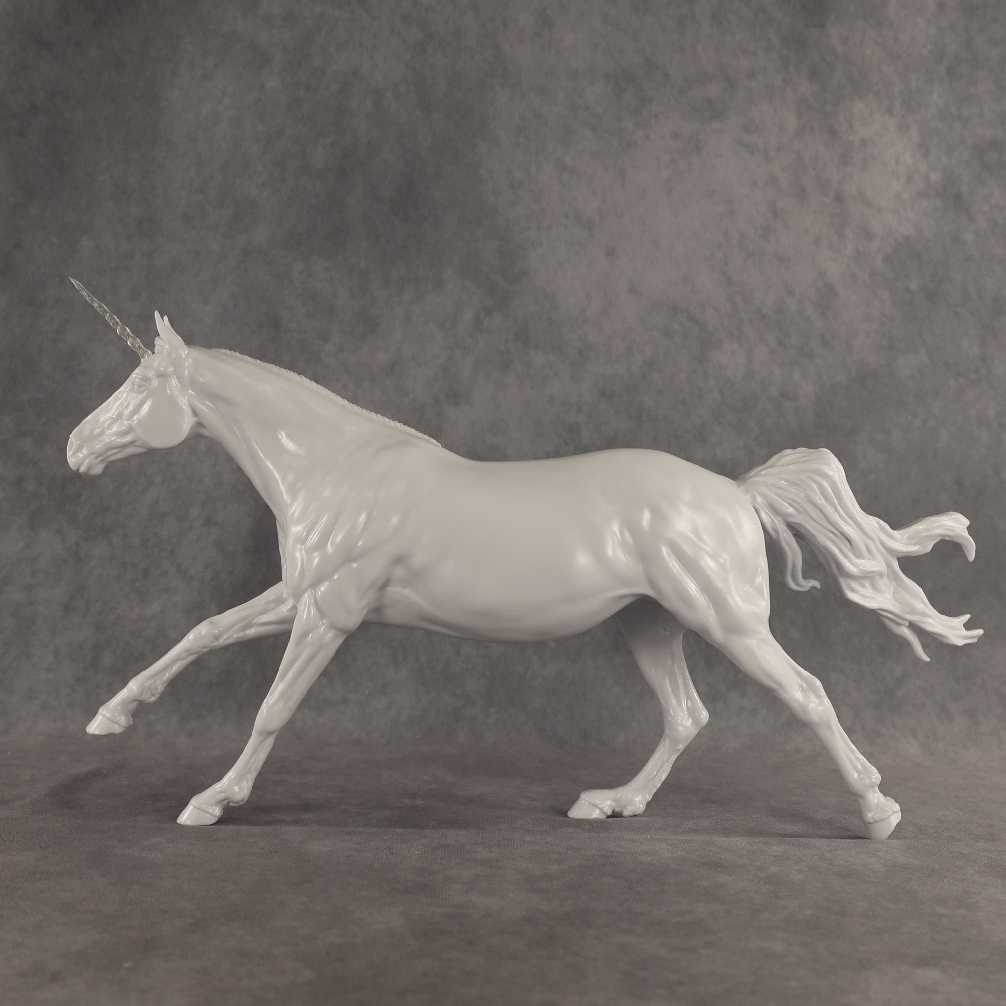 April Special Design-A-Horse FCM Volo SDAH26