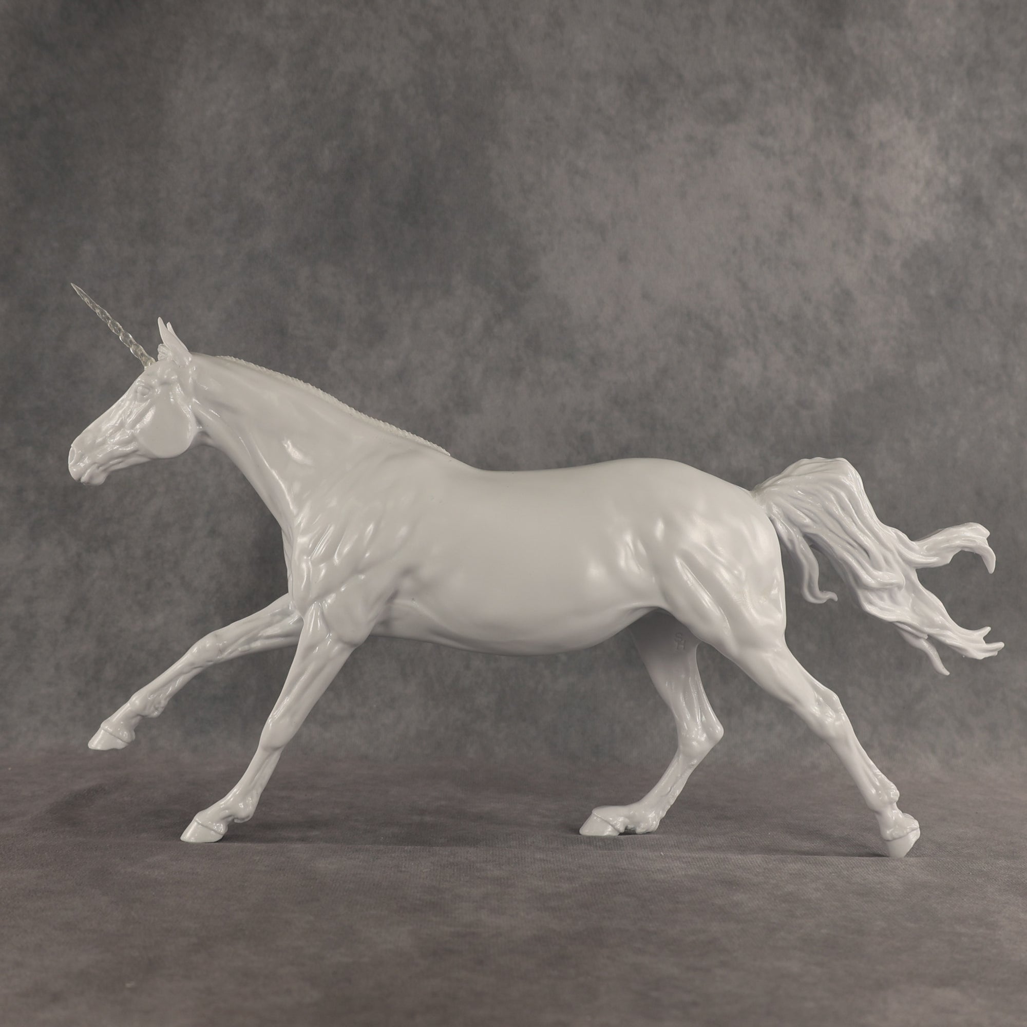 April Special Design-A-Horse FCM Volo SDAH26