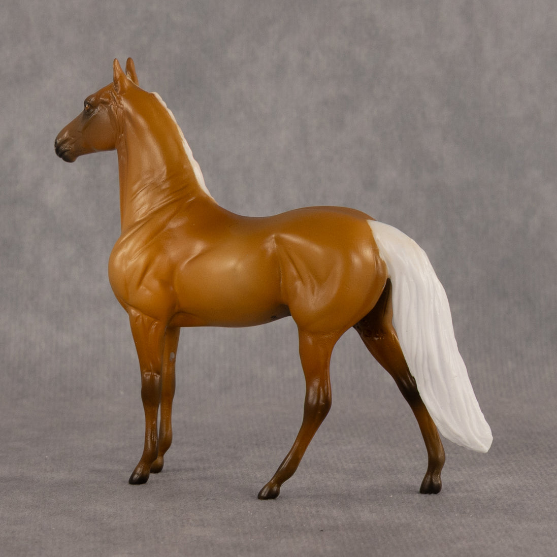 Lester LE-5 Chip Morgan by Madi Wiseman September $99 Chips