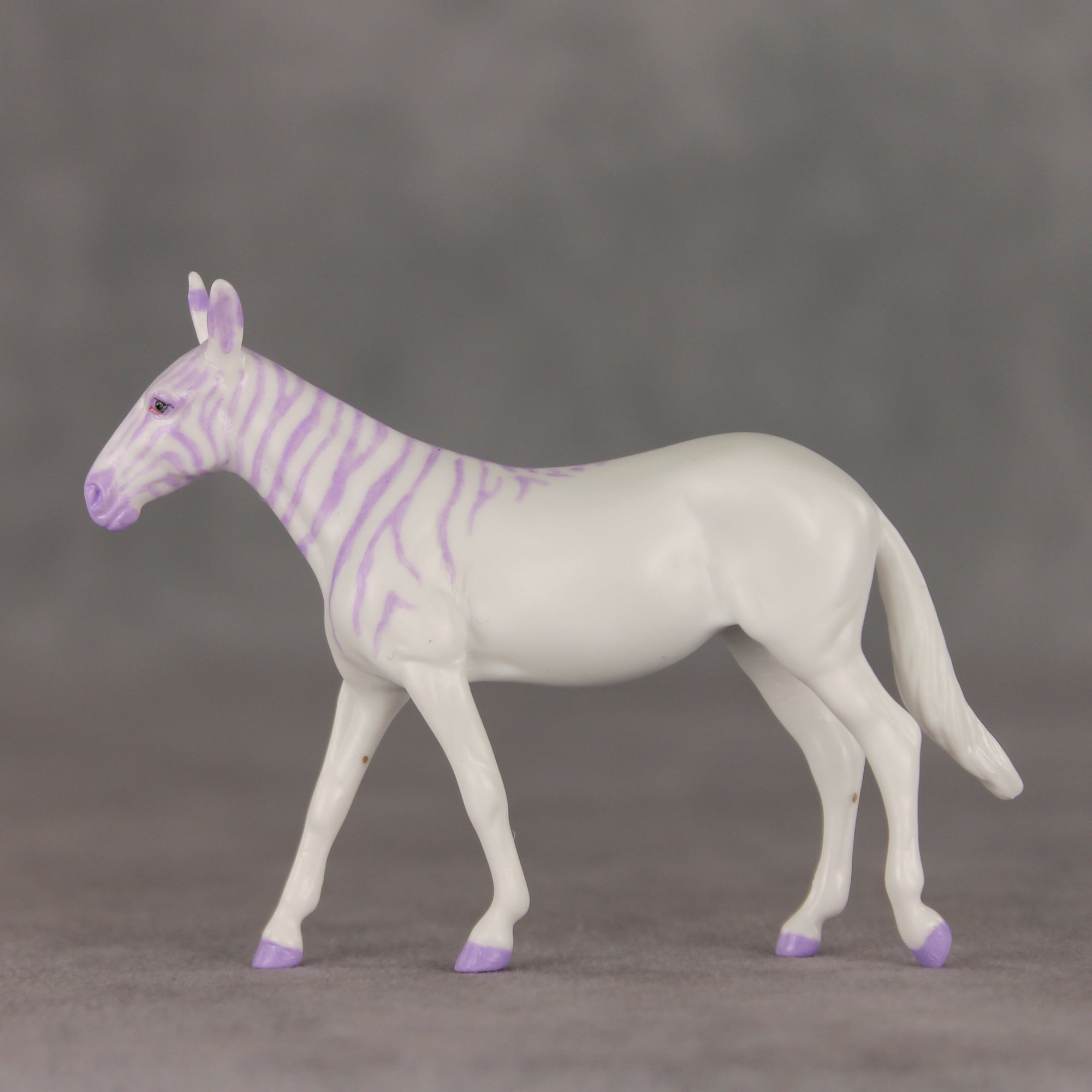 Lilac Luster OOAK Chip Mule by Jess Hamill VV26