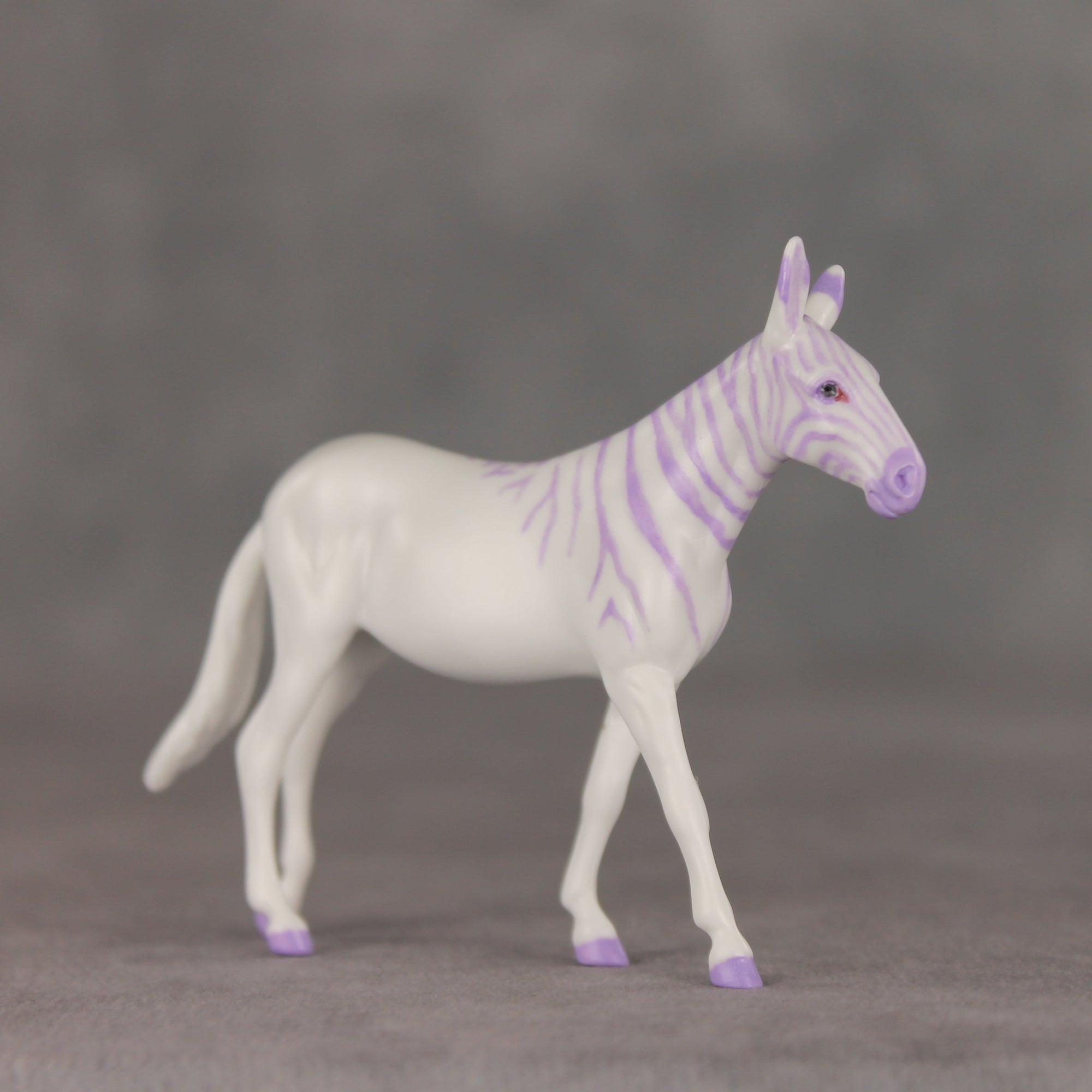 Lilac Luster OOAK Chip Mule by Jess Hamill VV26