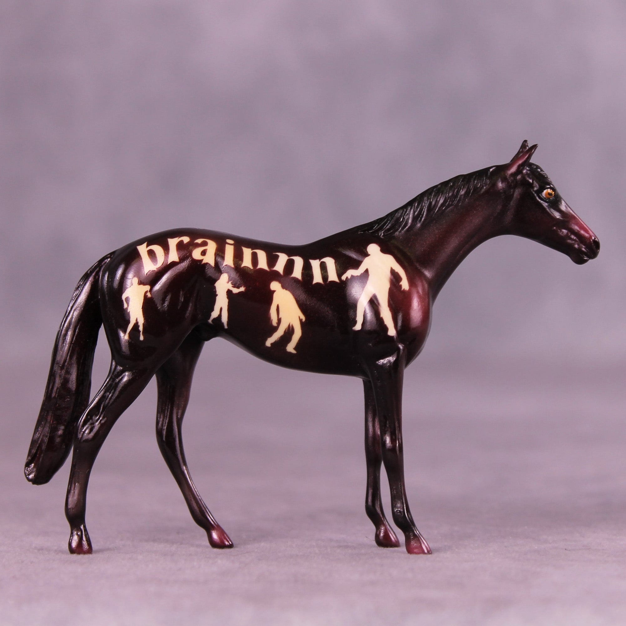 Mmm... Brain OOAK Chip Thoroughbred  by Kike (Enrique) Duarte MM25 Group A