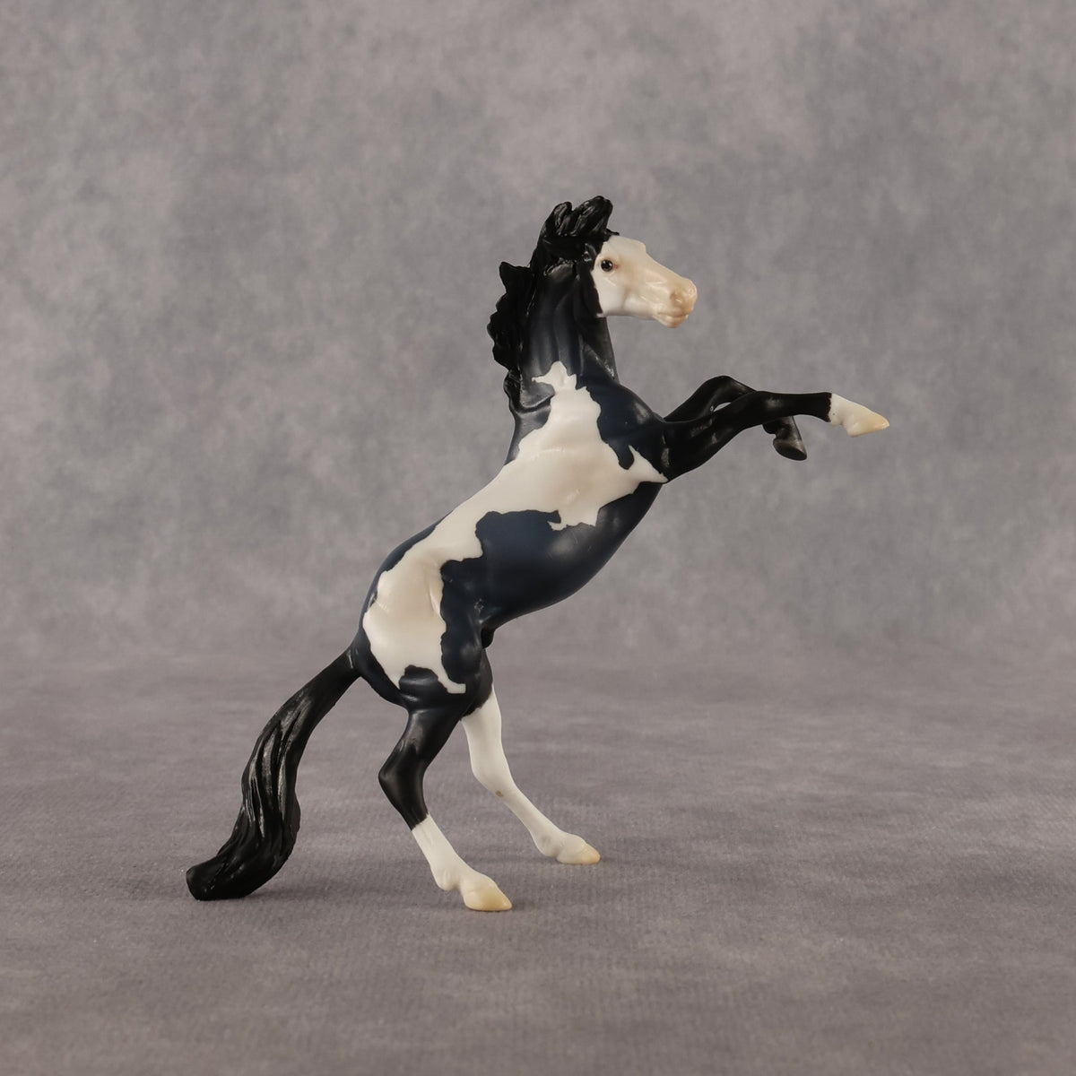 Mac OOAK Chip Mustang by Madi Wiseman LHS26