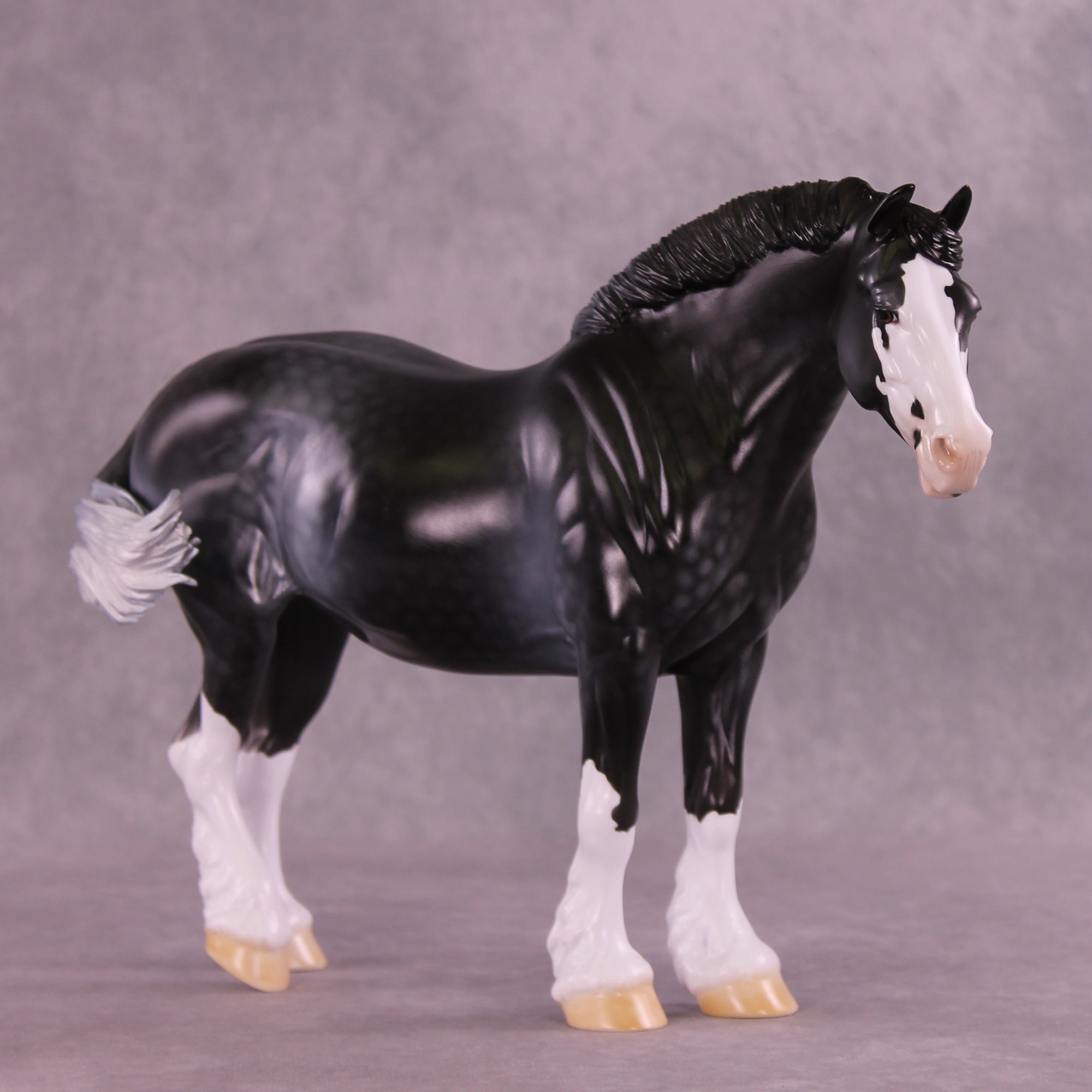 SAMPLE Maeve FCM Bunny by Dawn Quick 11/25/2025 SS1125