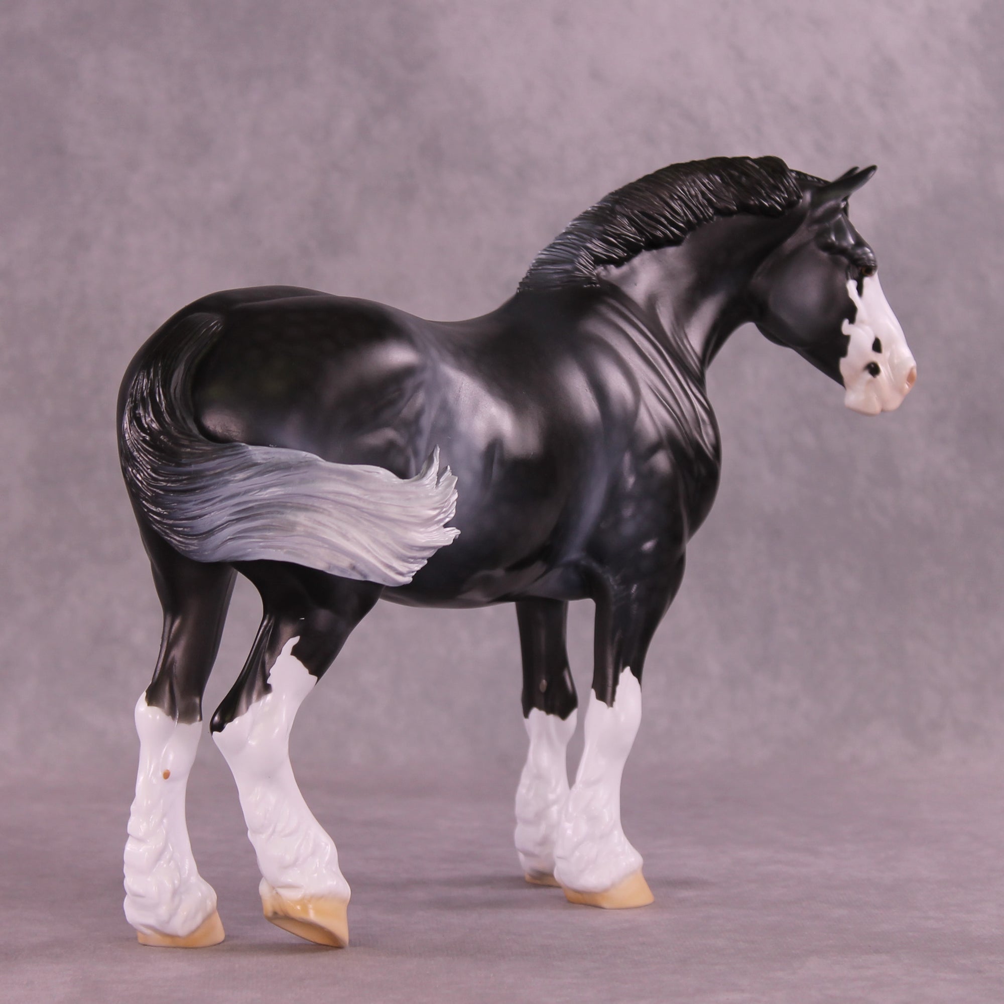 SAMPLE Maeve FCM Bunny by Dawn Quick 11/25/2025 SS1125