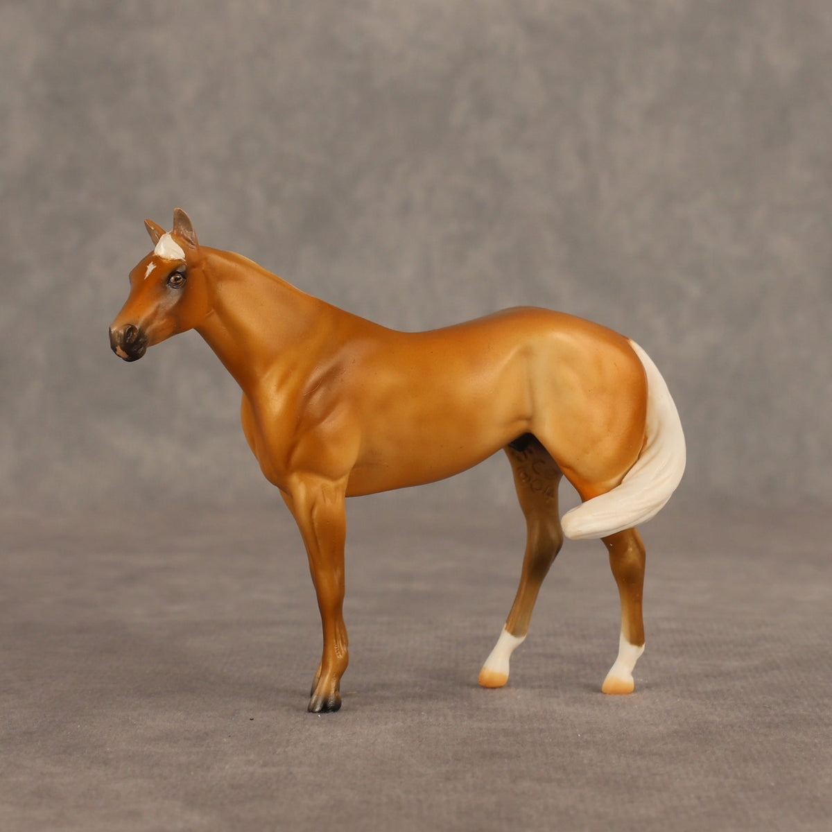 Mail Dancer OOAK FCM Chip Stock Horse by Julie Keim SHCF26
