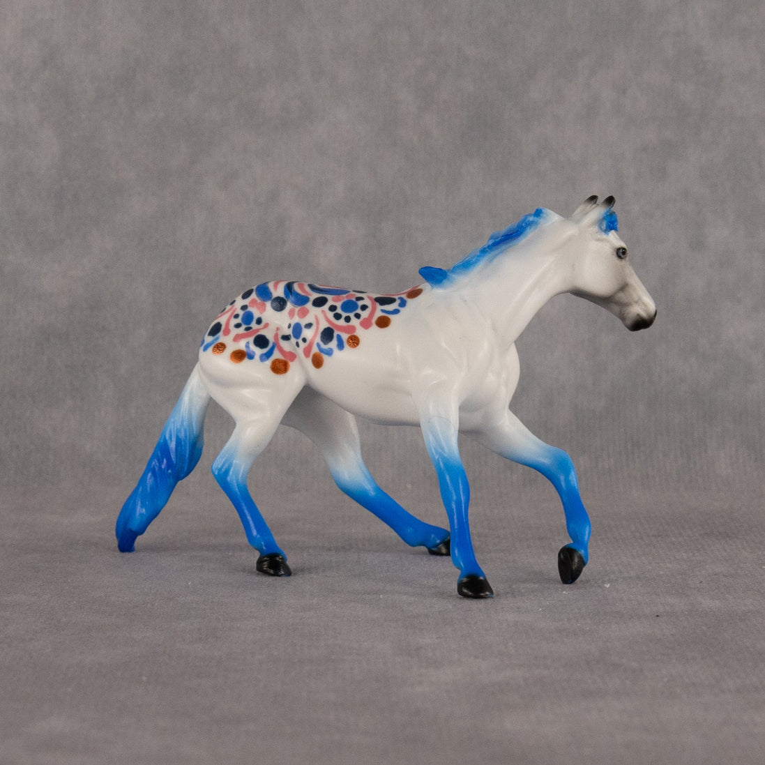 Mandala Effect OOAK Chip Cutting Horse by Dawn Quick LHS26