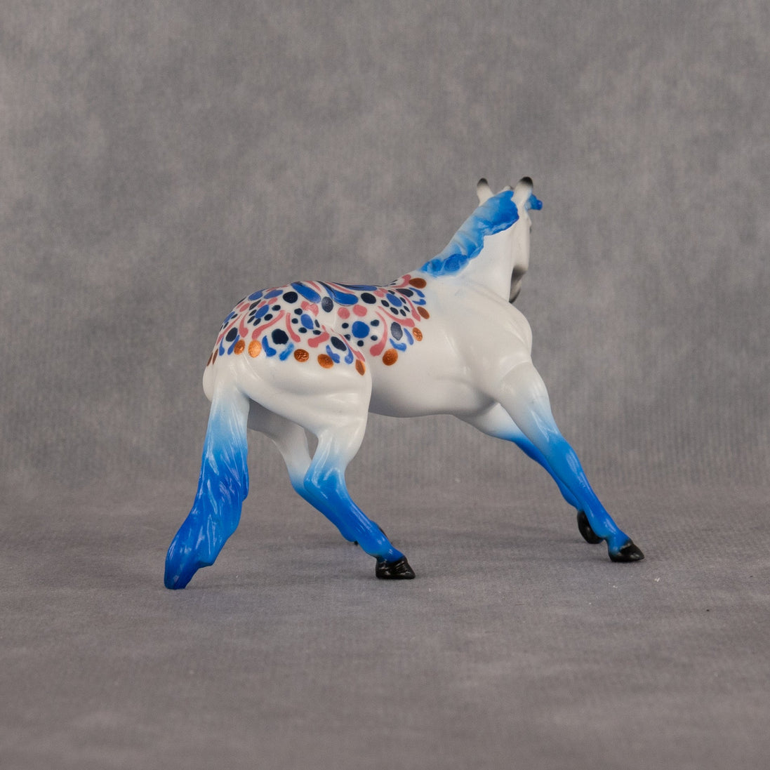 Mandala Effect OOAK Chip Cutting Horse by Dawn Quick LHS26
