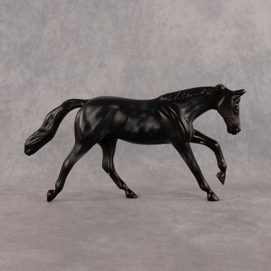 Mantis OOAK Pebble Stock Horse by Anna Rieck LHS26