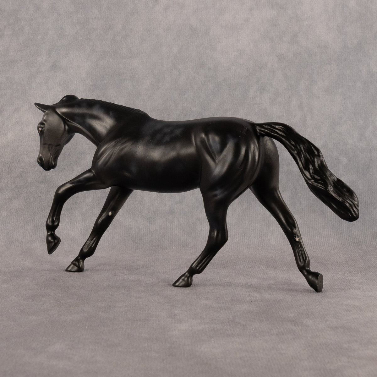 Mantis OOAK Pebble Stock Horse by Anna Rieck LHS26
