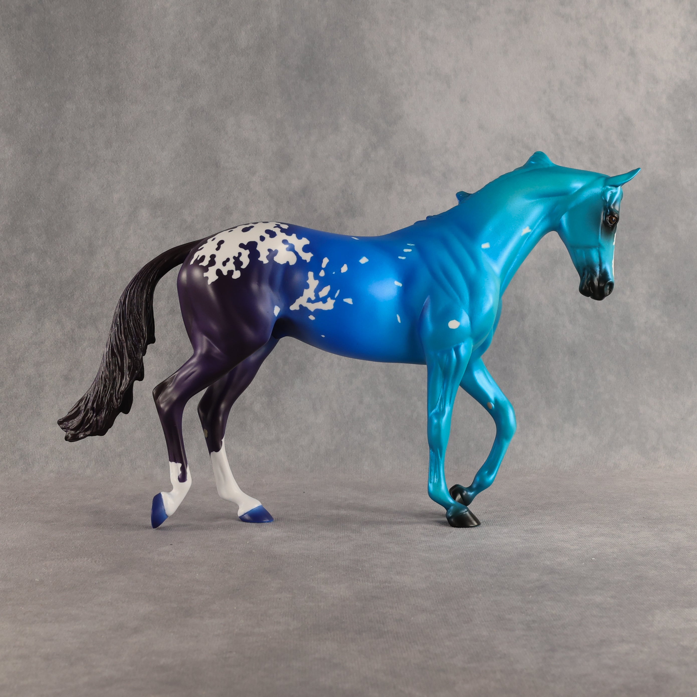 Marine Pebbles OOAK Thoroughbred by Alex Fortman SHCF26