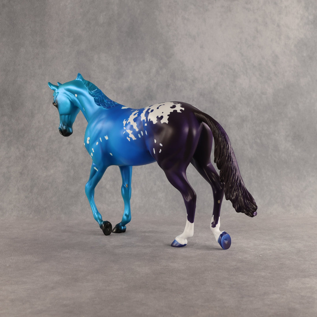 Marine Pebbles OOAK Thoroughbred by Alex Fortman SHCF26