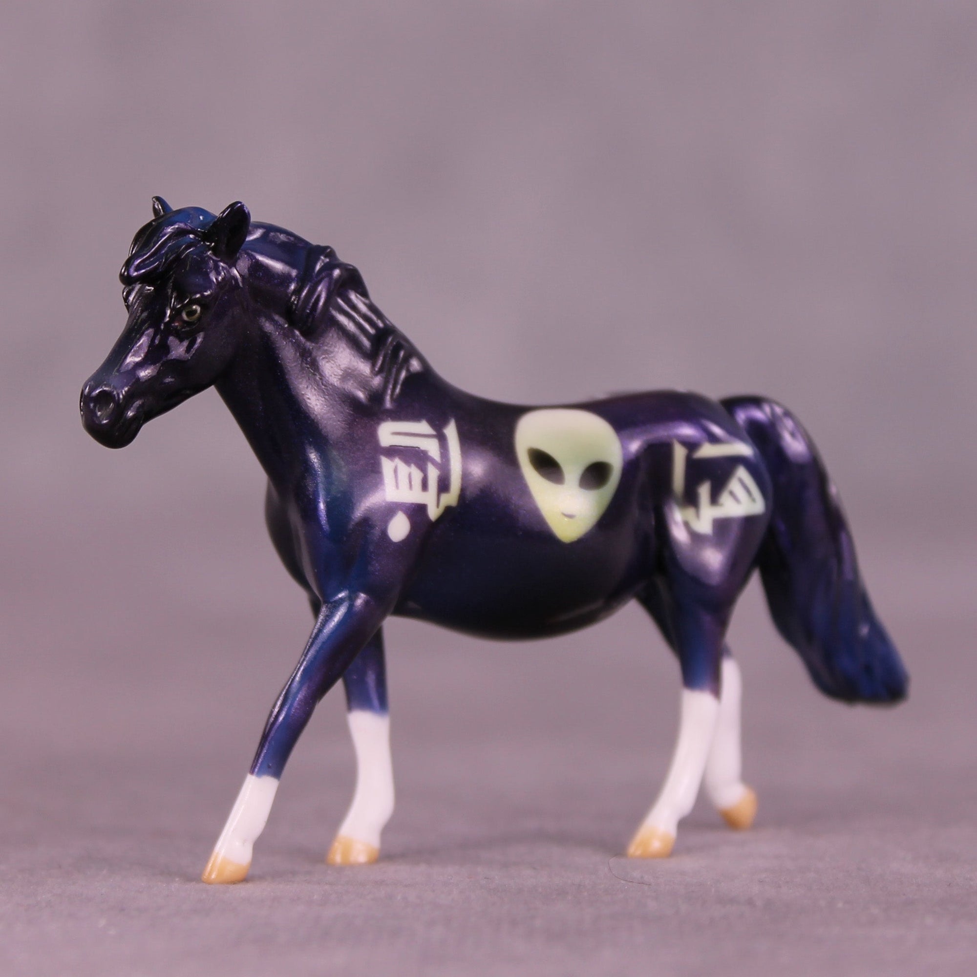 Martian Visitor OOAK Chip Pony by Kike (Enrique) Duarte MM25 Group C
