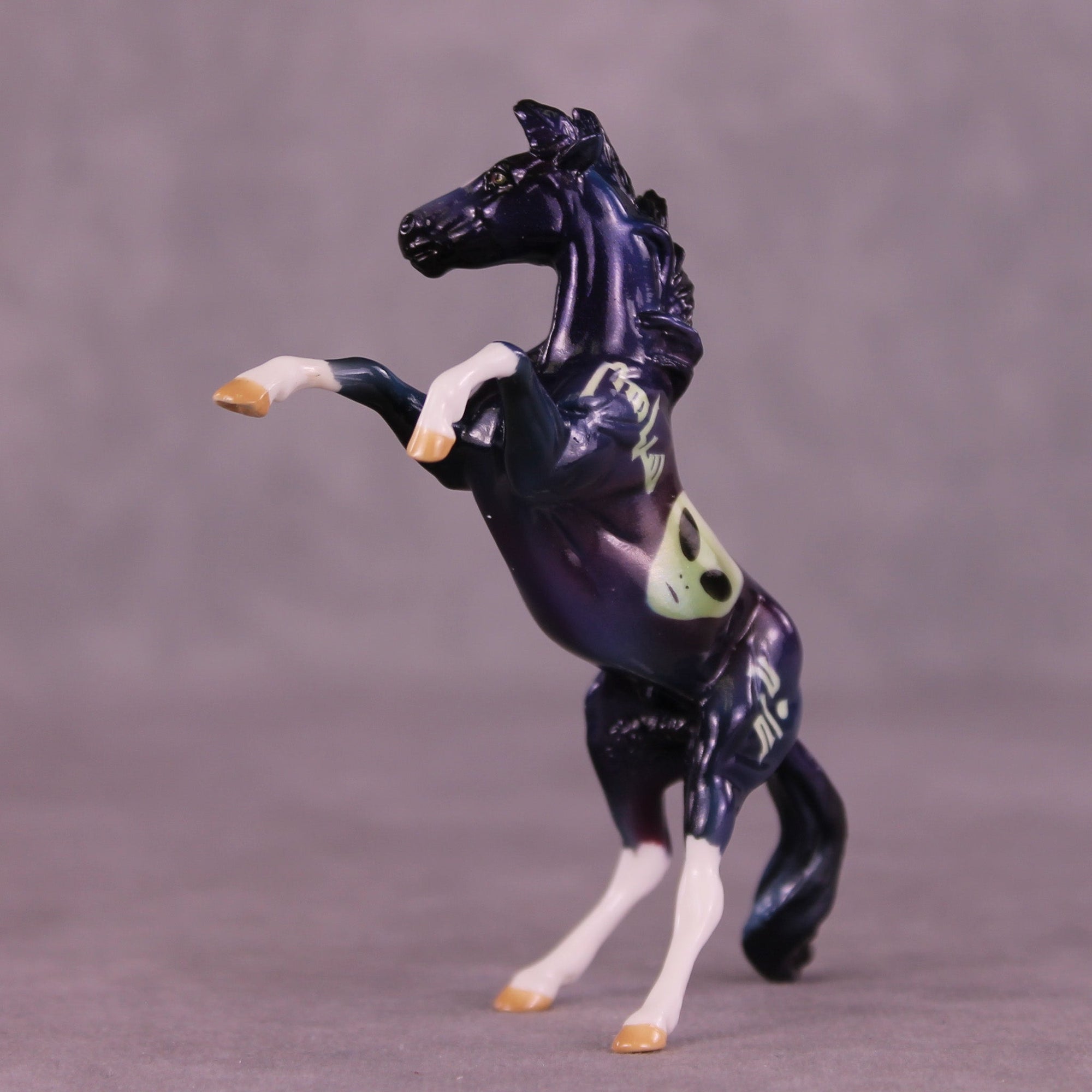 Mercurian Visitor OOAK Chip Mustang by Kike (Enrique) Duarte MM25 Group B