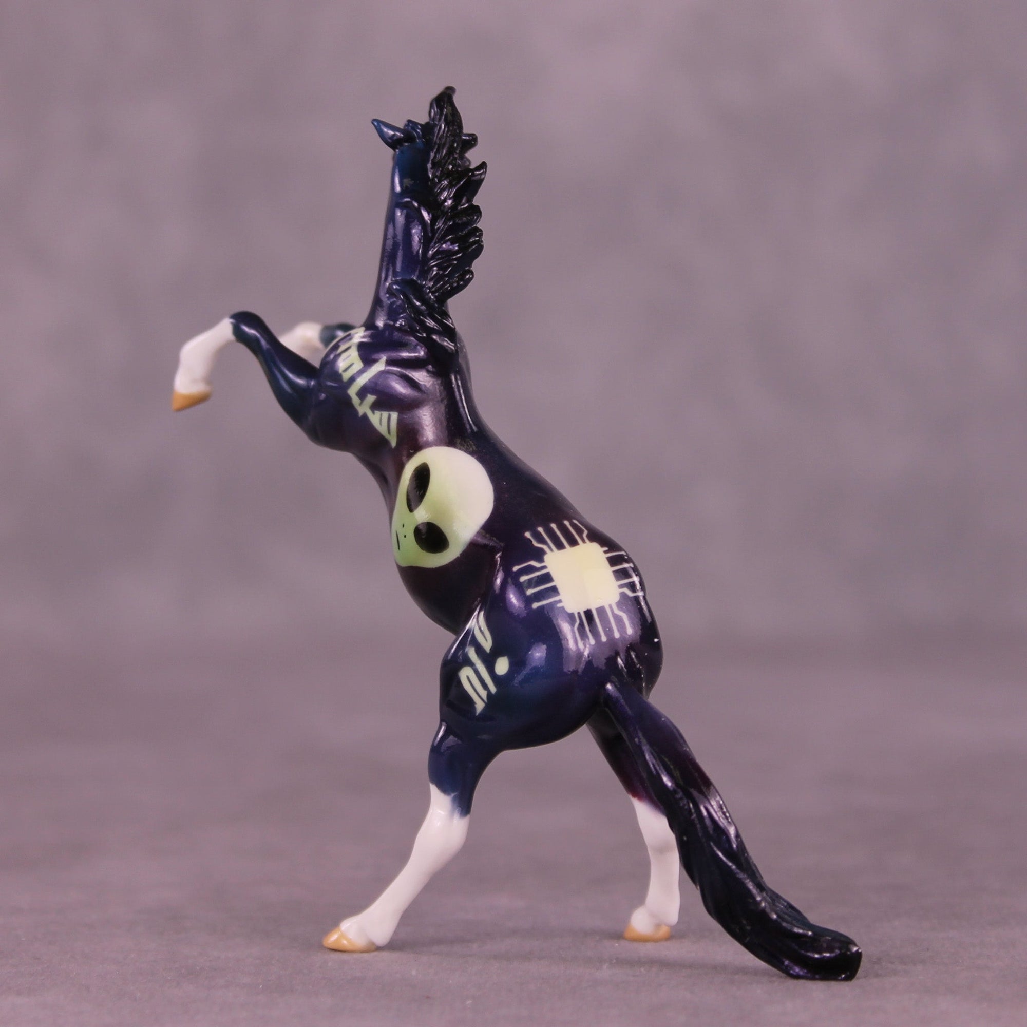 Mercurian Visitor OOAK Chip Mustang by Kike (Enrique) Duarte MM25 Group B