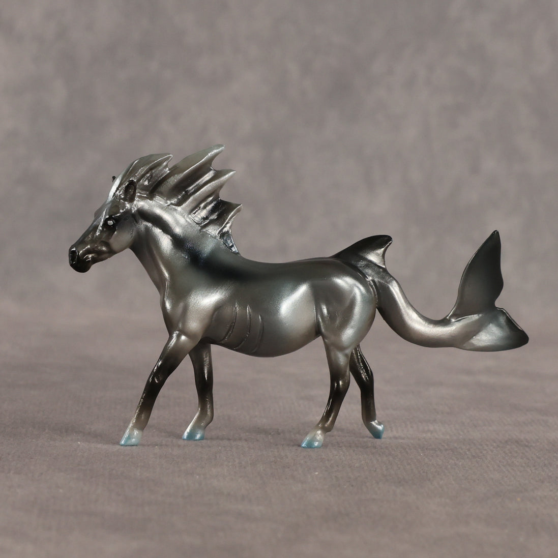 Mini Valtameri OOAK EFCM Chip Pony by Carissa Mathews Ro326