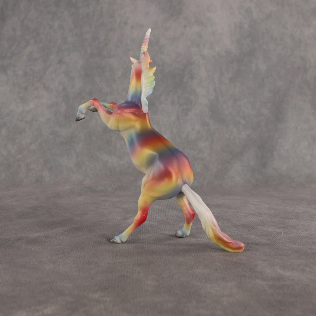Mini Kalei LE-5 EFCM Chip Mustang by Ellen Robbins & Carissa Mathews Ro326