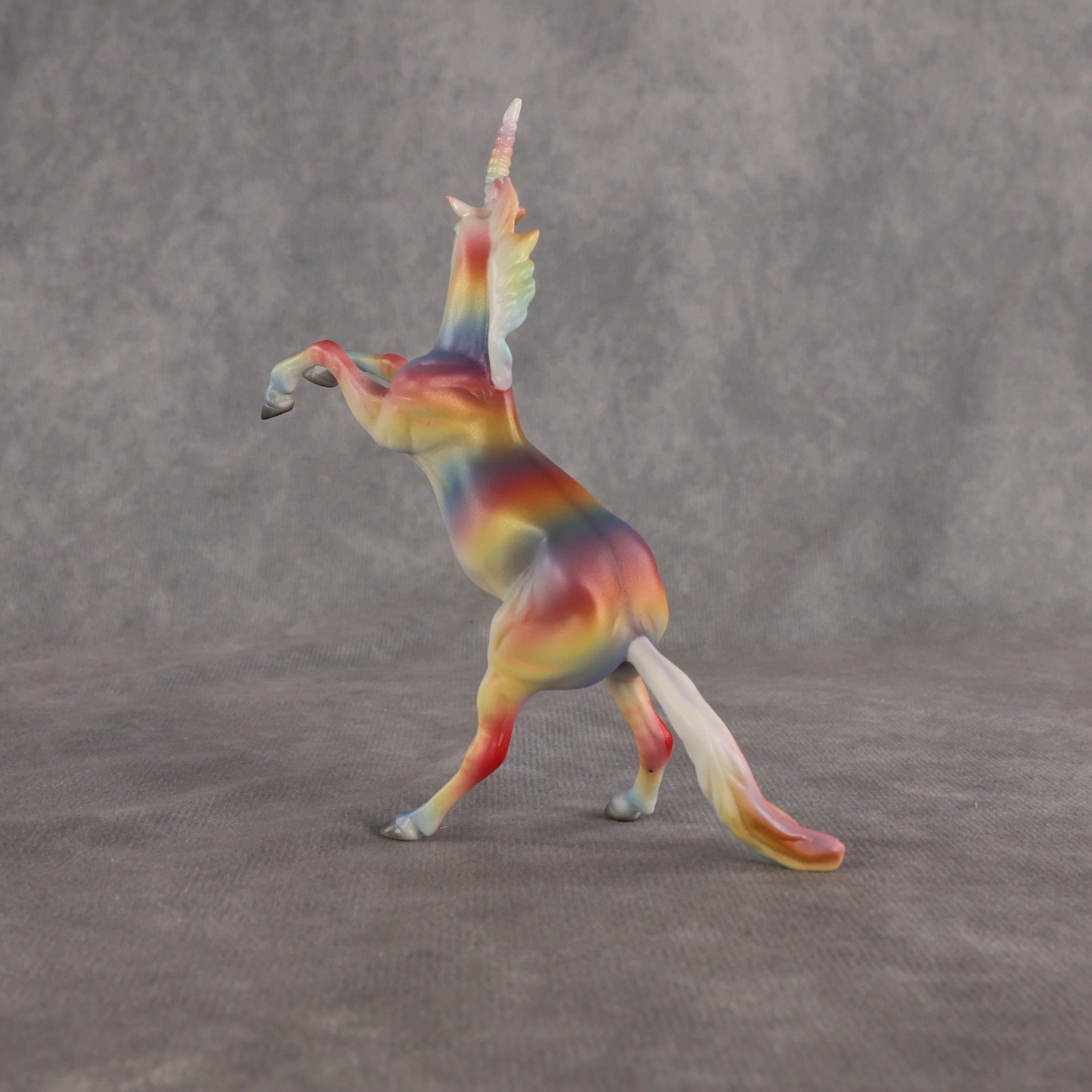 Mini Kalei LE-5 EFCM Chip Mustang by Ellen Robbins & Carissa Mathews Ro326