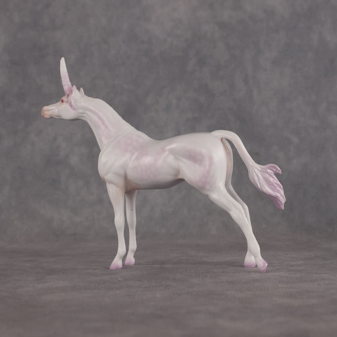 Mini Thea LE-5 EFCM Chip Arabian by Jess Hamill & Carissa Mathews Ro326