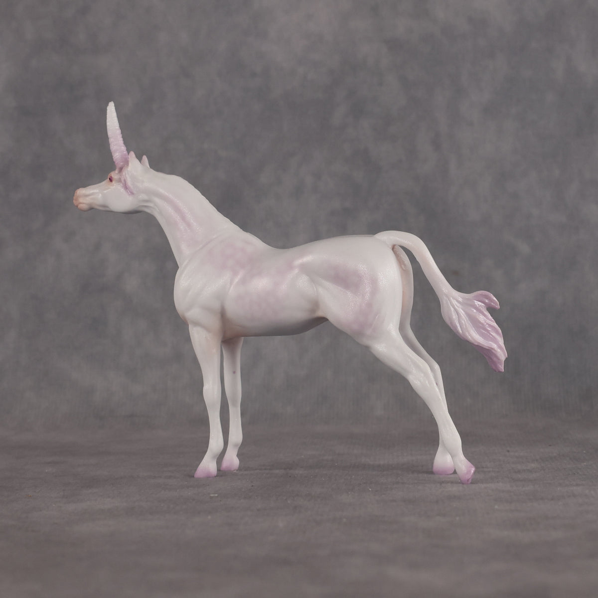 Mini Thea LE-5 EFCM Chip Arabian by Jess Hamill & Carissa Mathews Ro326