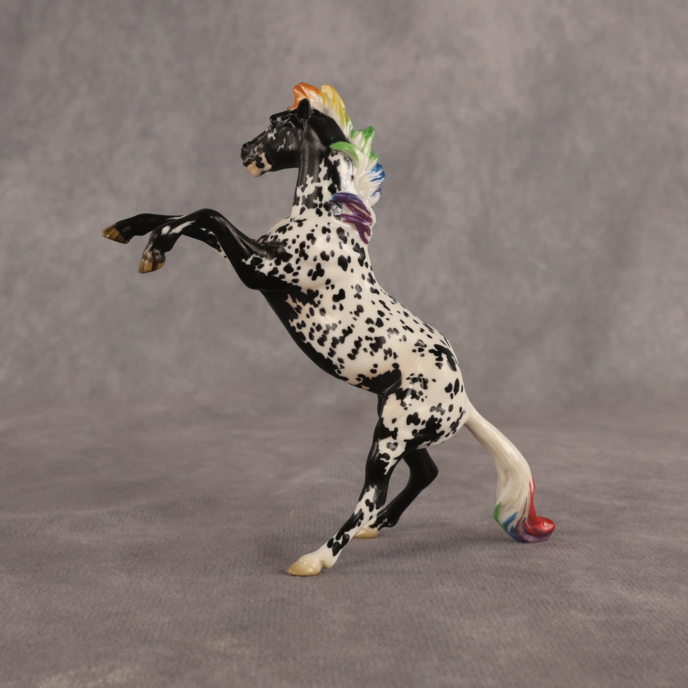 Mini Unity LE-5 FCM Chip Mustang by Jess Hamill & Carissa Mathews Ro326