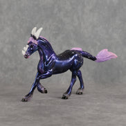 Mini Valentina LE-5 EFCM Chip Friesian by Jess, Ellen, & Carissa Ro326