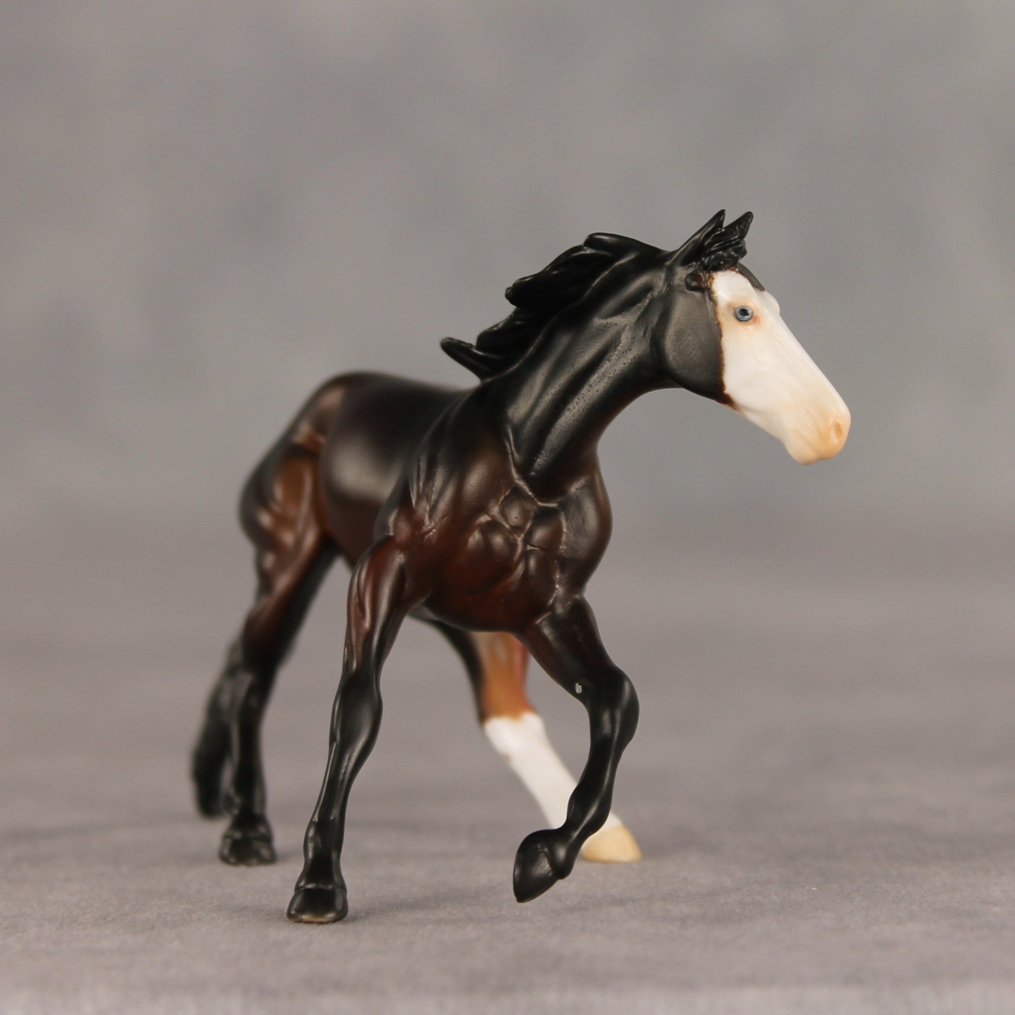 Mirage OOAK Chip Cutting Horse by Anna Rieck VV26