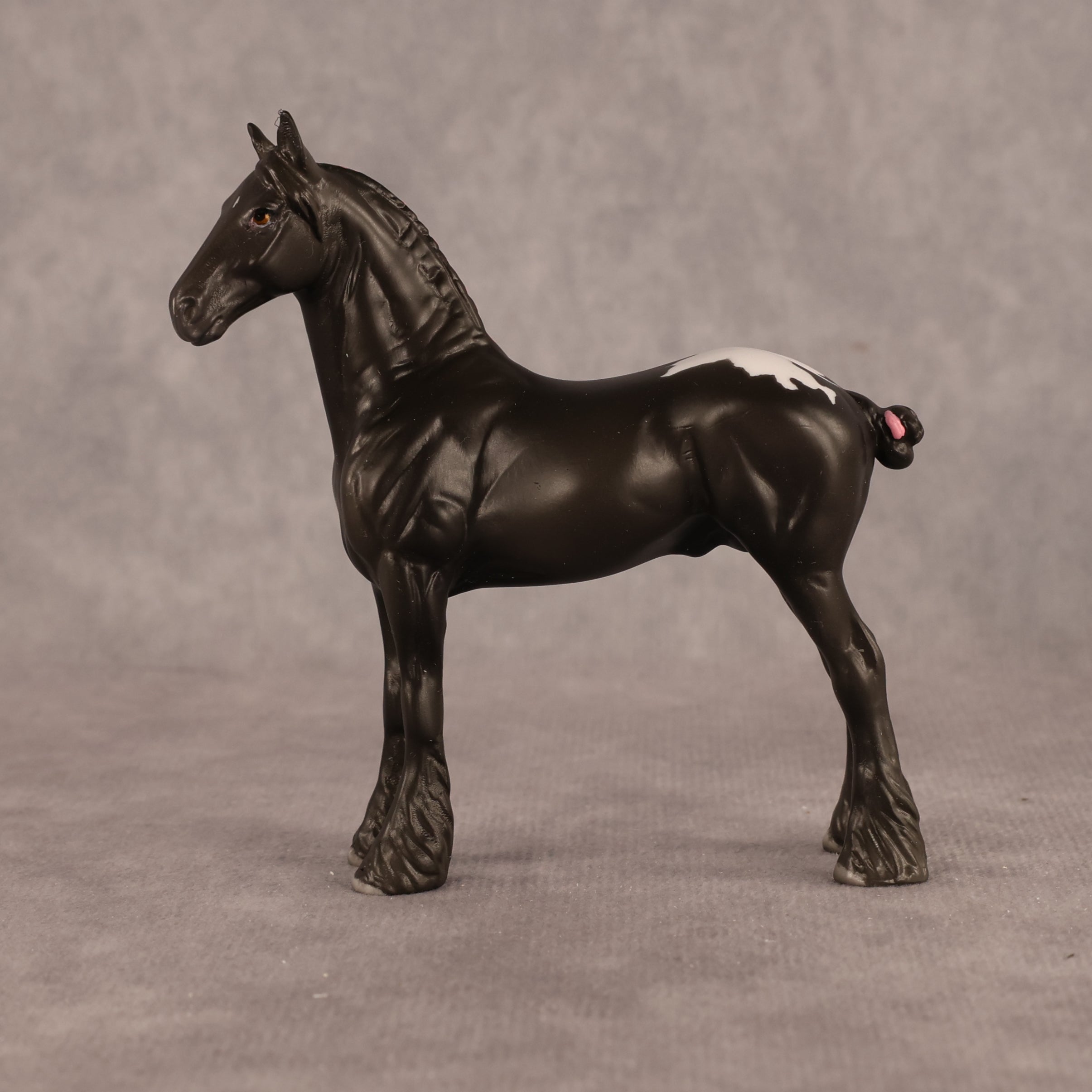 Moe LE-5 Chip Standing Drafter by Madi Wiseman October $99 Chips