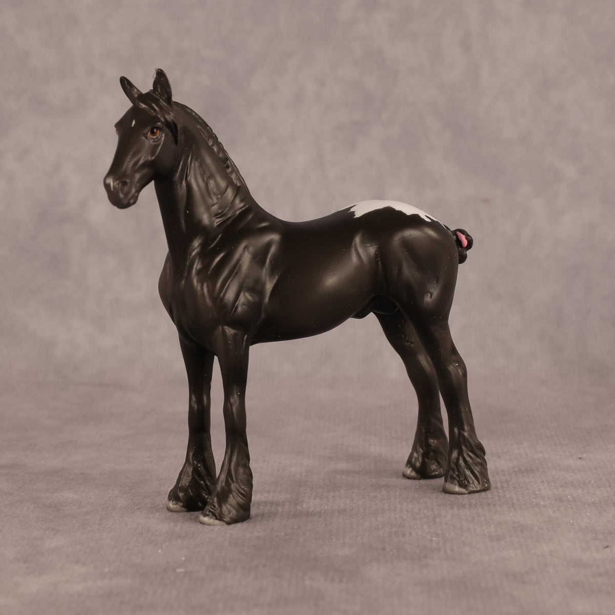 Moe LE-5 Chip Standing Drafter by Madi Wiseman October $99 Chips