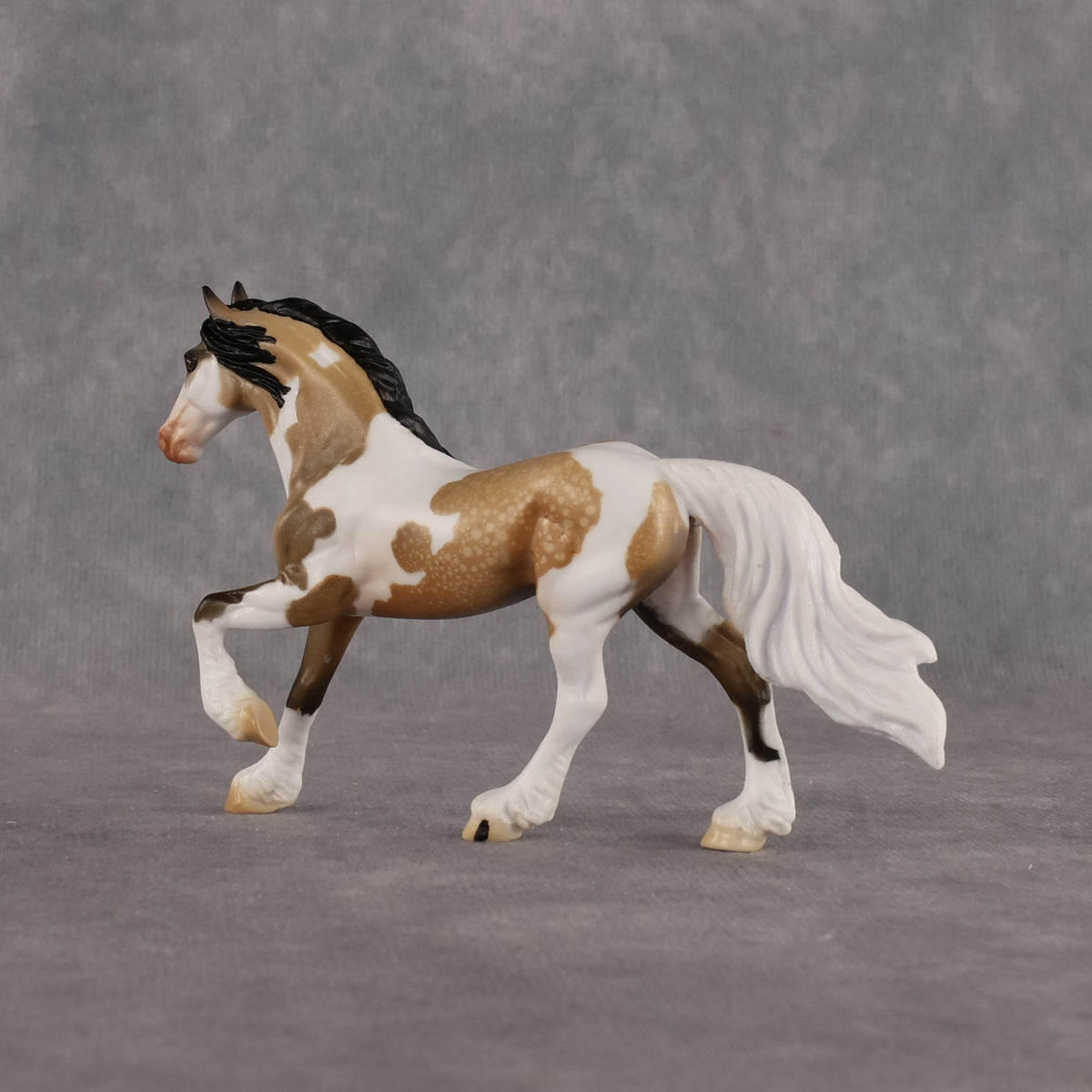 Mollymawk OOAK Chip Friesian by Alex Fortman LHS26
