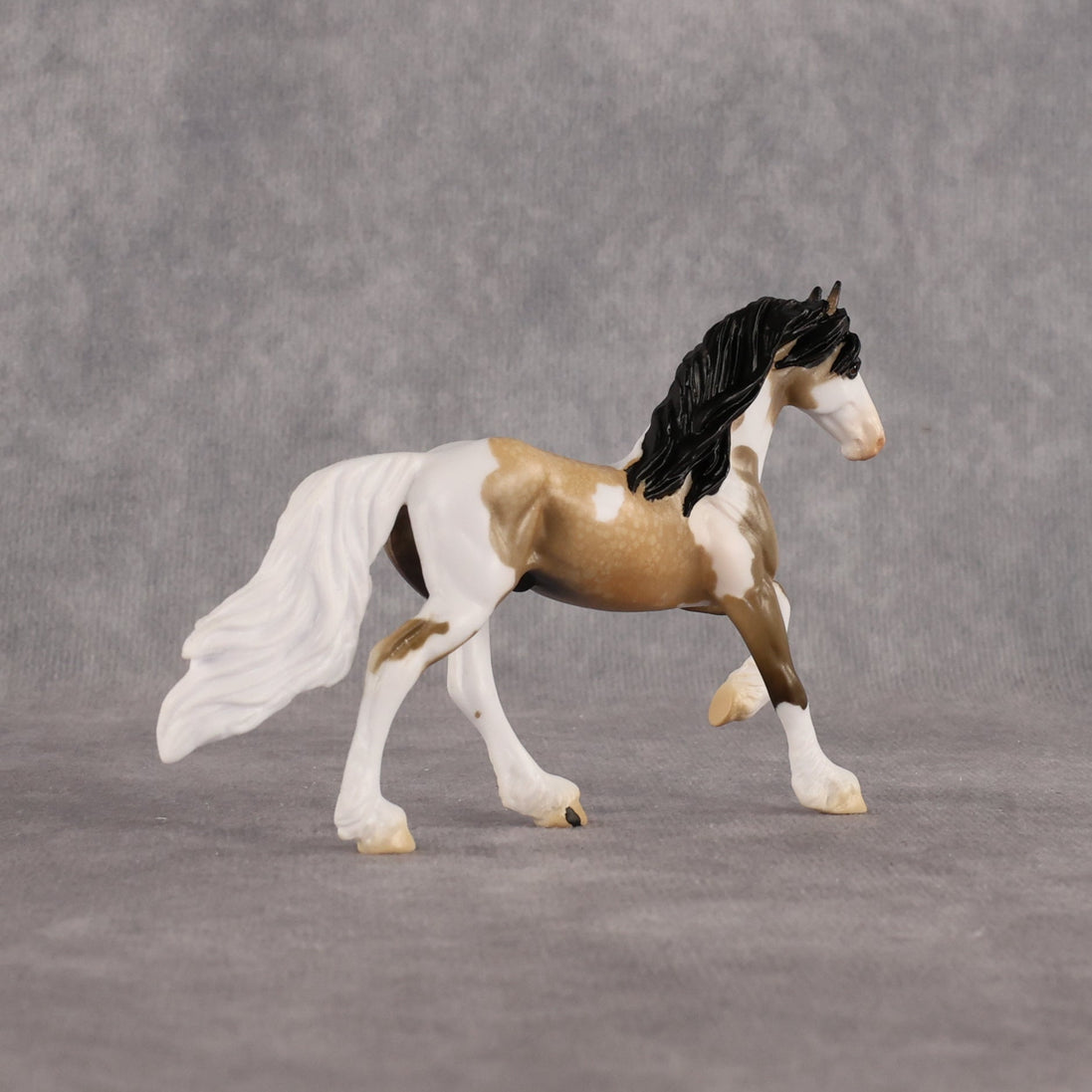 Mollymawk OOAK Chip Friesian by Alex Fortman LHS26