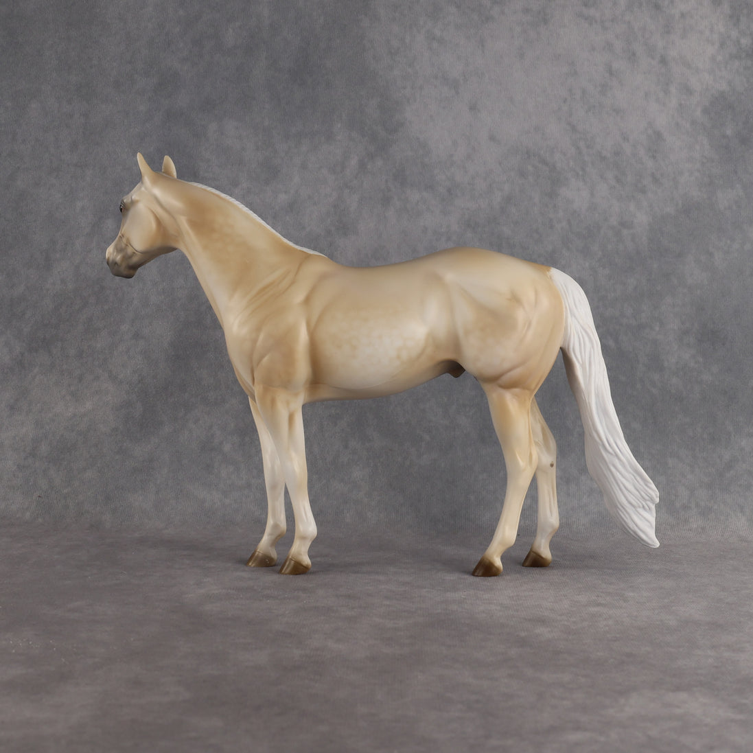 Monday OOAK Ideal Stock Horse by Aimi Hettinger DDOOAKs26
