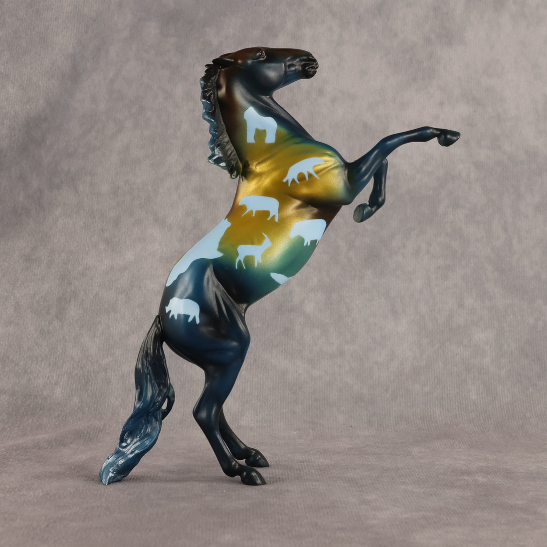 OOAK Pebble Mustang Blind Bag by Enrique Duarte WC26